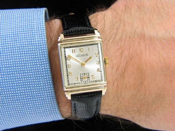 1944 Jaeger LeCoultre Vintage Mens Rectangular Watch - 14K Gold
