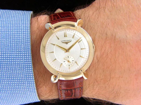 1954 Longines Vintage Mens Handwound Dress Watch, Beautiful Design - 14K Gold