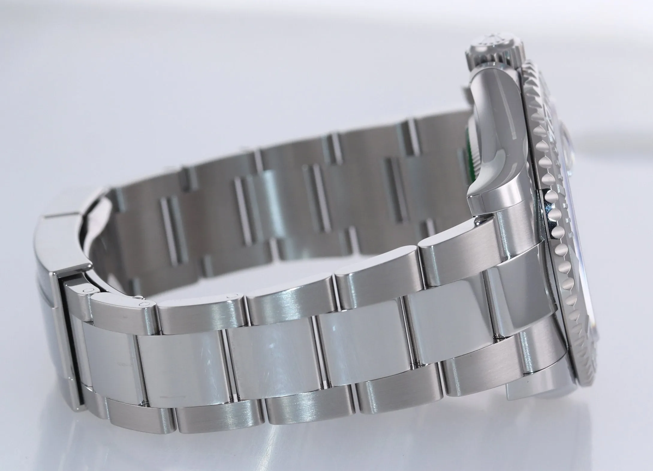 2022 MINT Rolex Yacht-Master 40mm 126622 Stainless Steel Platinum Rhodium Watch