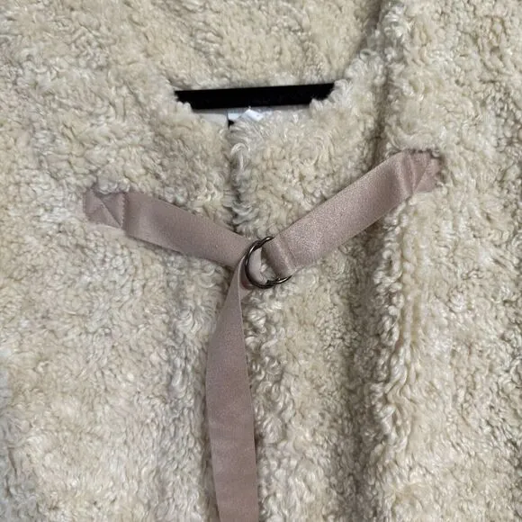 Anthropology‎ Akemi   Kin Sherpa Vest One Size Cream Faux Fur