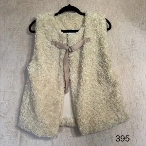 Anthropology‎ Akemi   Kin Sherpa Vest One Size Cream Faux Fur
