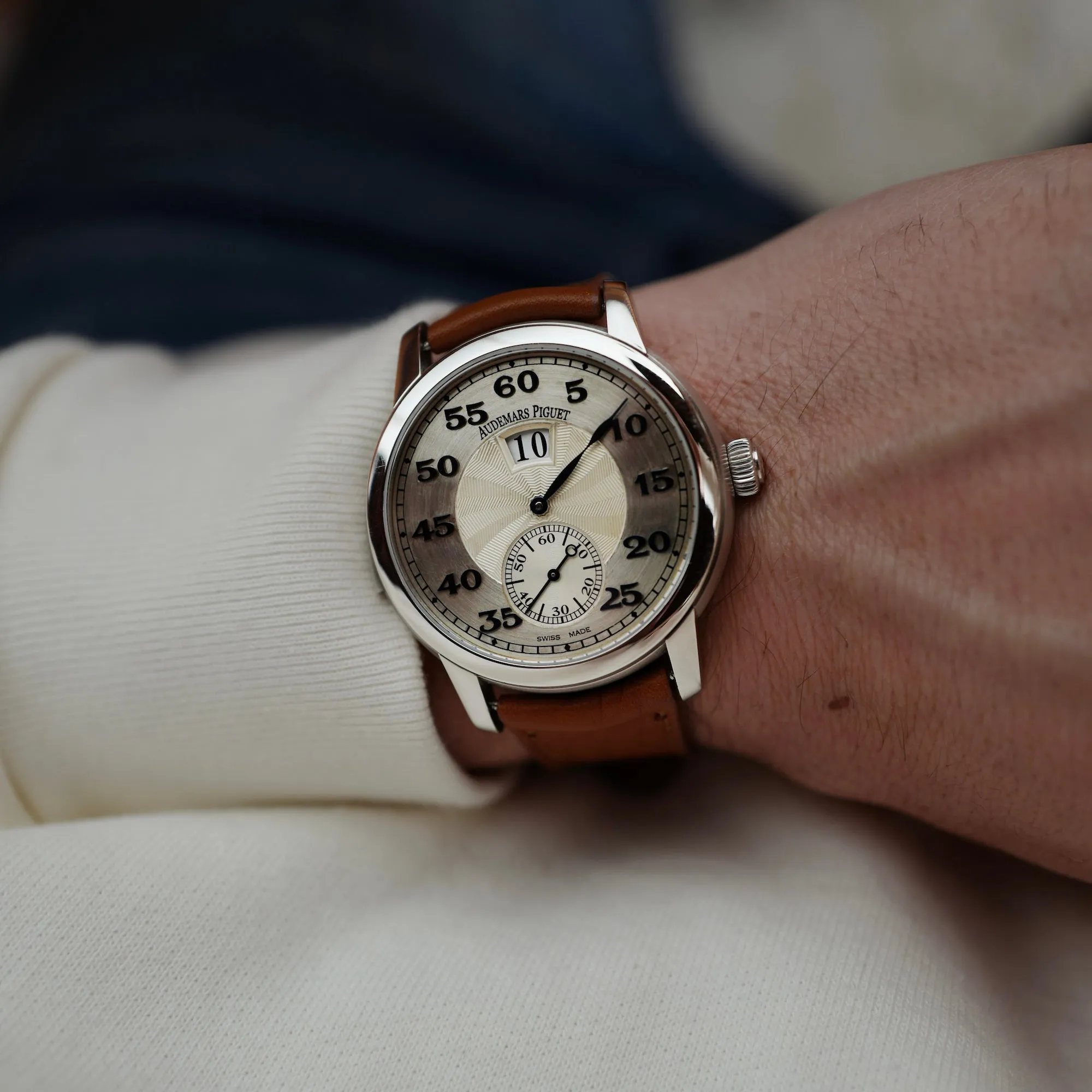 Audemars Piguet Platinum Jump Hour Minute Repeater Ref. 26151