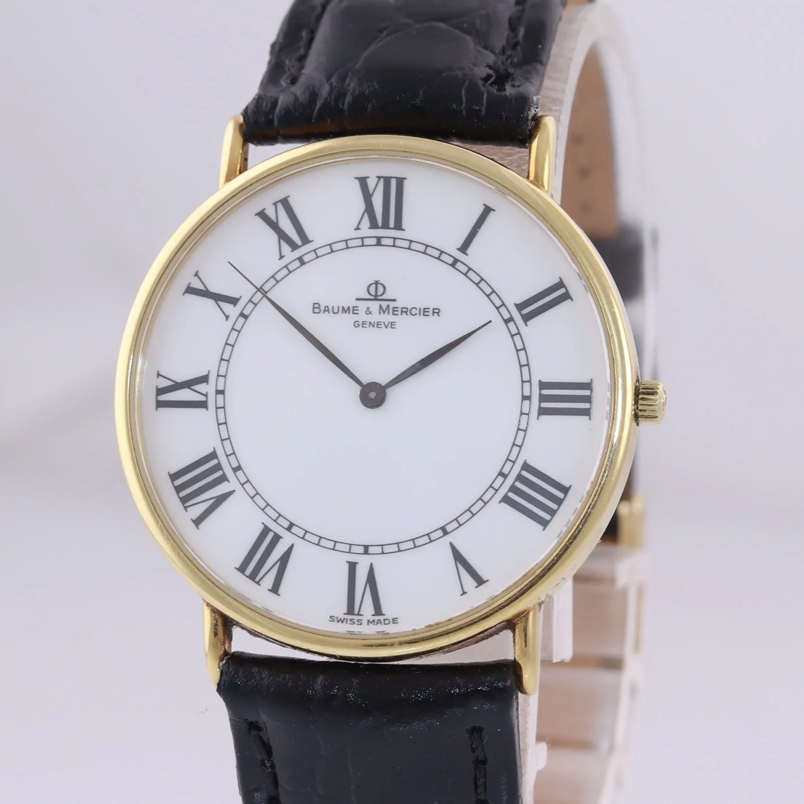Baume & Mercier Classic Solid 18k Gold 33mm Quartz 15172A White Roman Watch