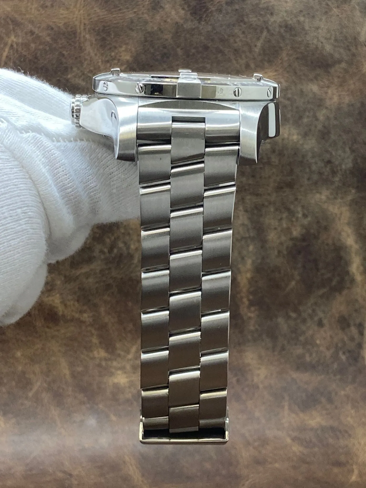 Breitling Avenger Seawolf 45mm A17330 Grey Dial Automatic Men's Watch