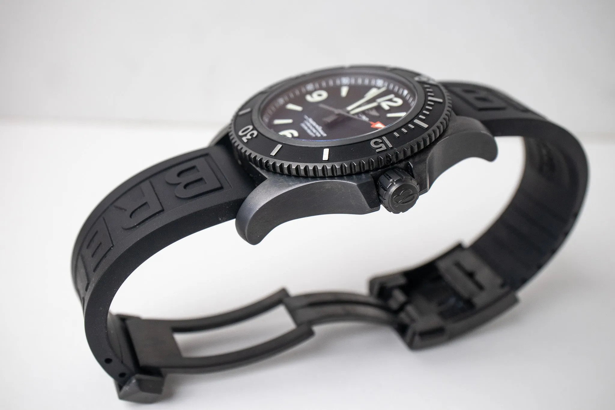 Breitling Superocean 2 Blacksteel 46 M17368