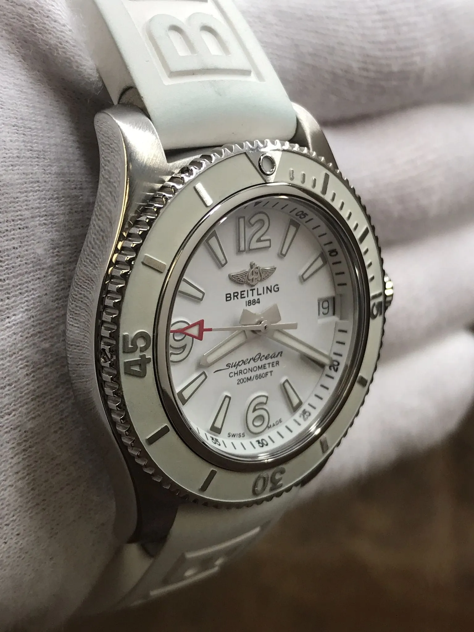 Breitling Superocean 36mm A17316 White Dial Automatic Watch