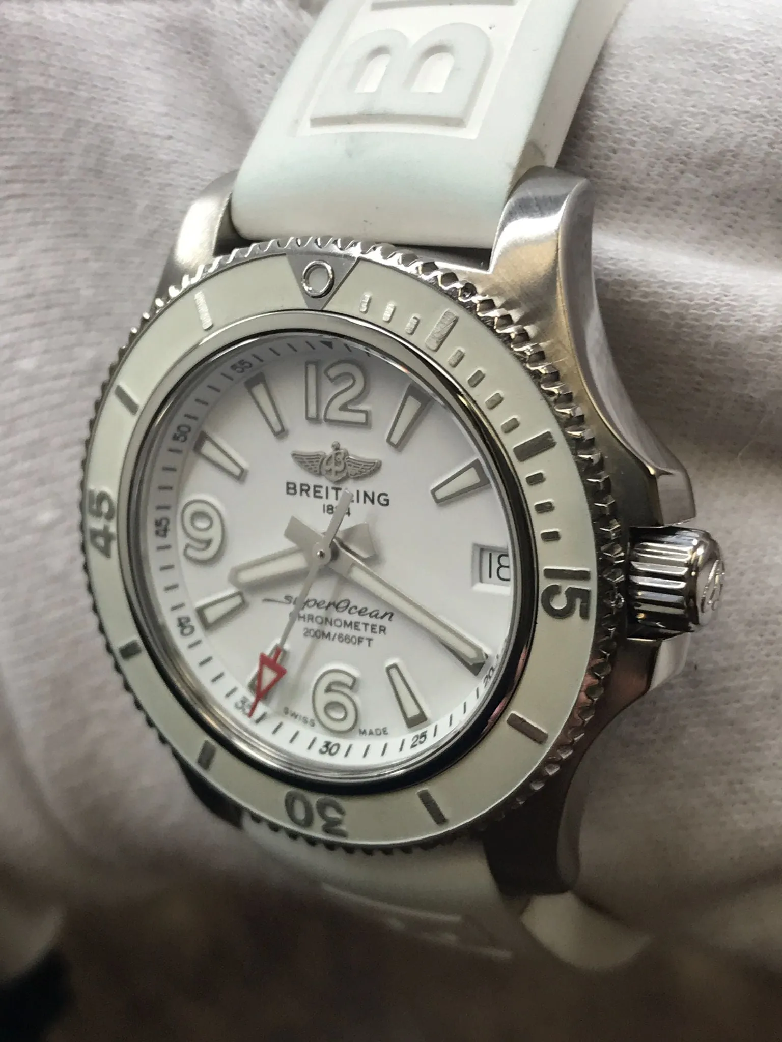 Breitling Superocean 36mm A17316 White Dial Automatic Watch