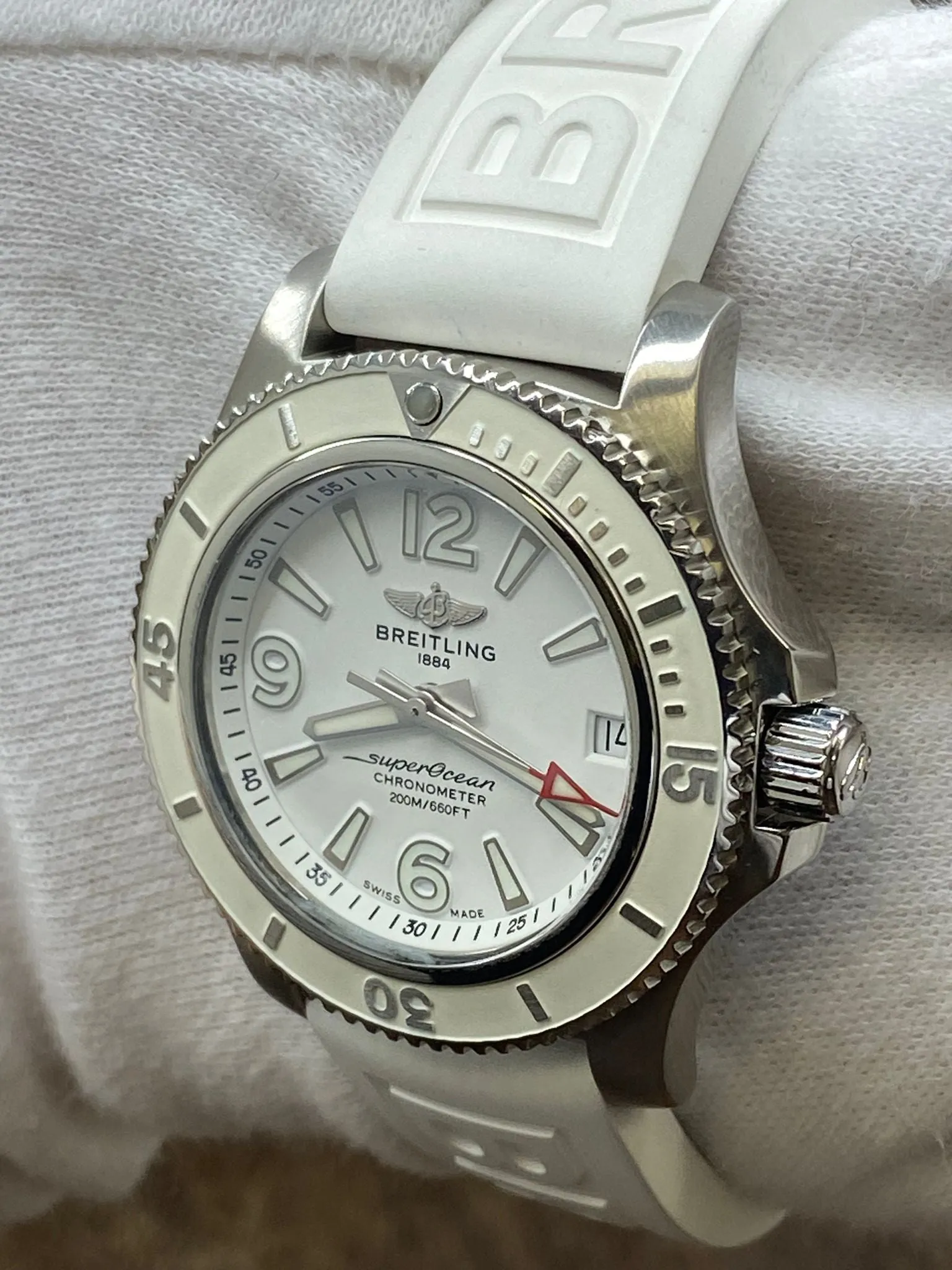 Breitling Superocean 36mm A17316 White Dial Automatic Watch