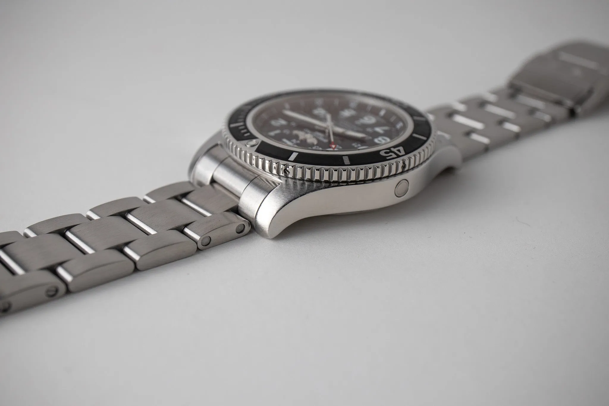 Breitling Superocean II 44 A17392