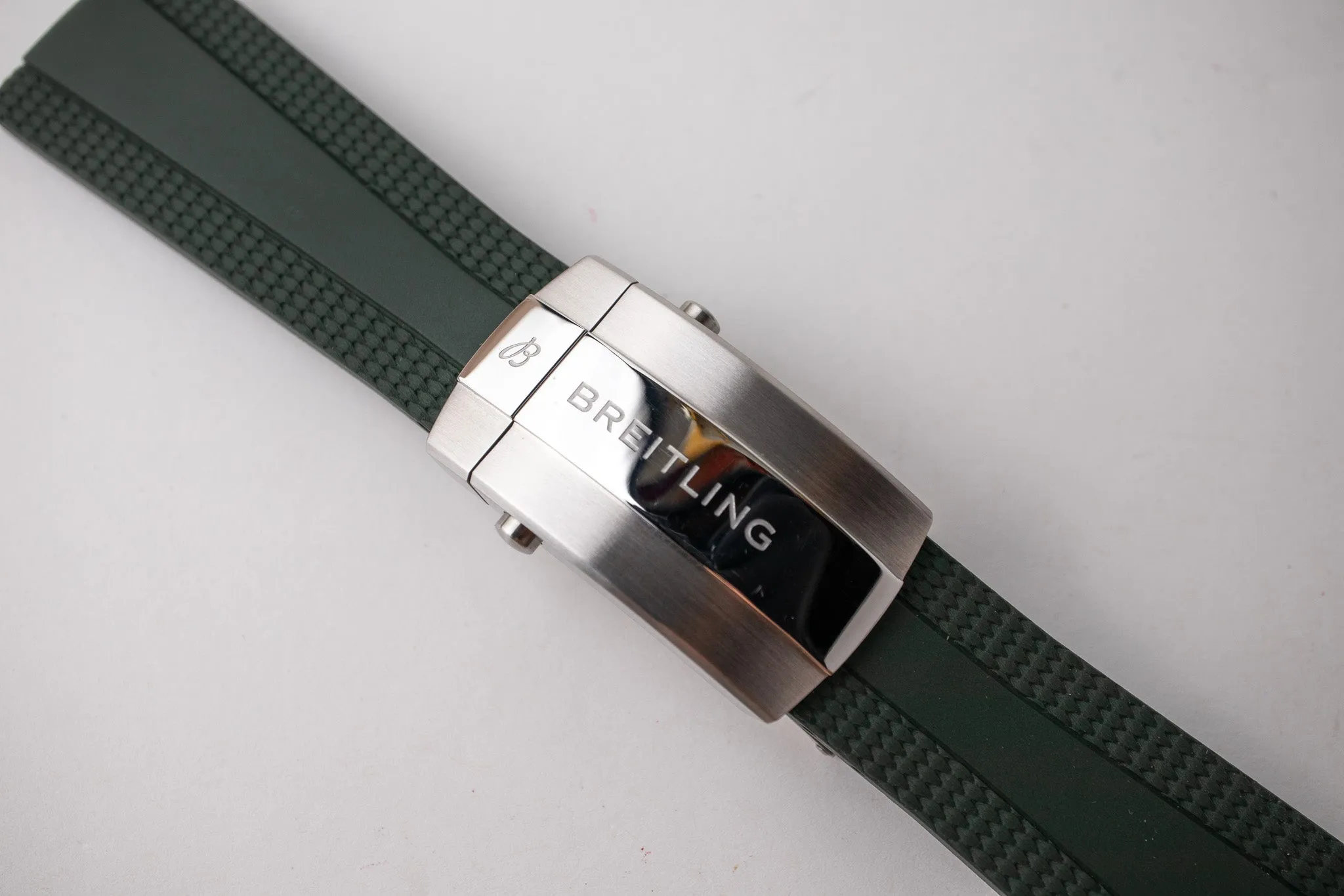 Breitling Superocean Kelly Slater A17375
