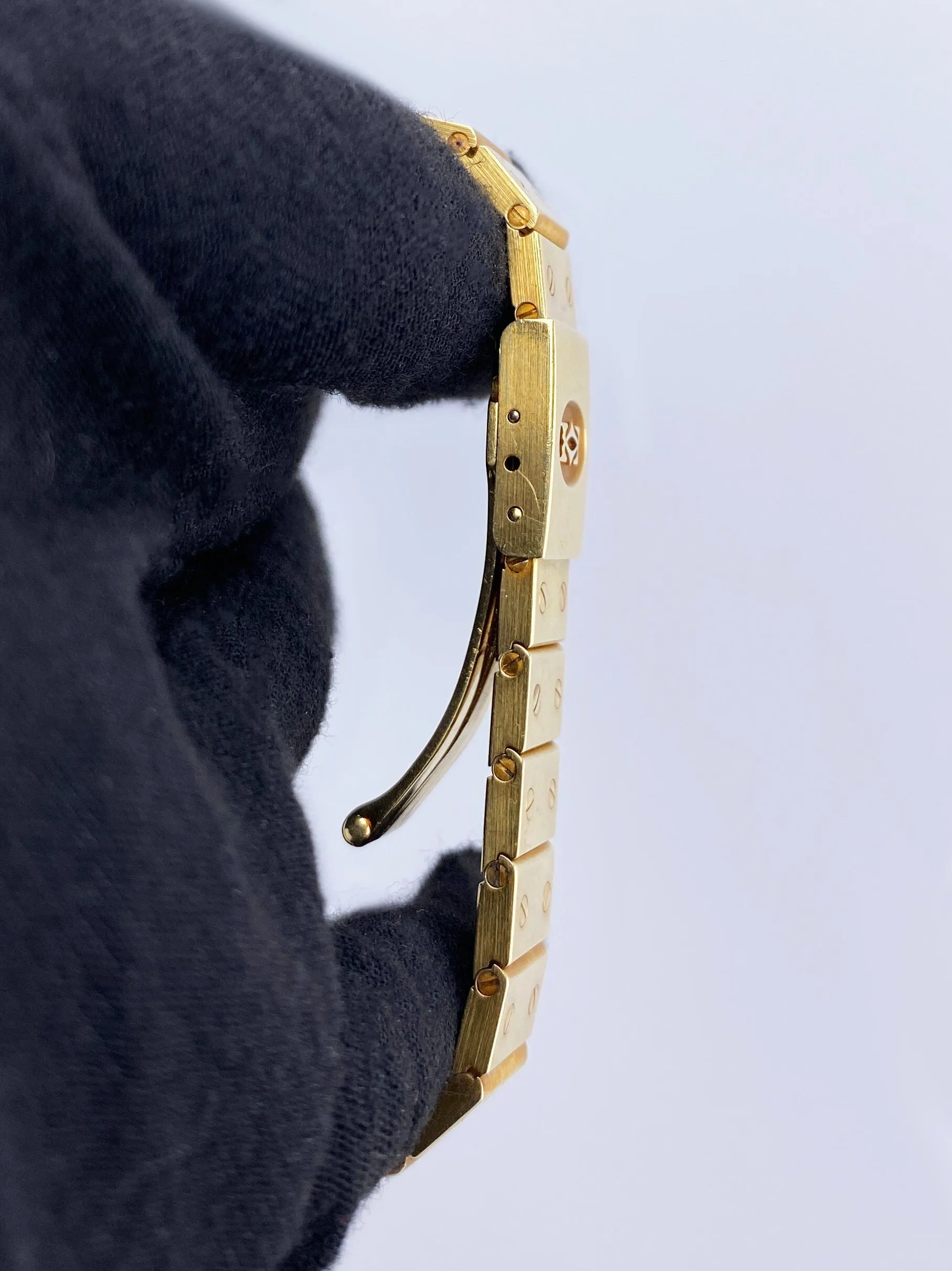 Cartier Santos Vendôme 84738788 18K Yellow Gold Ladies Watch