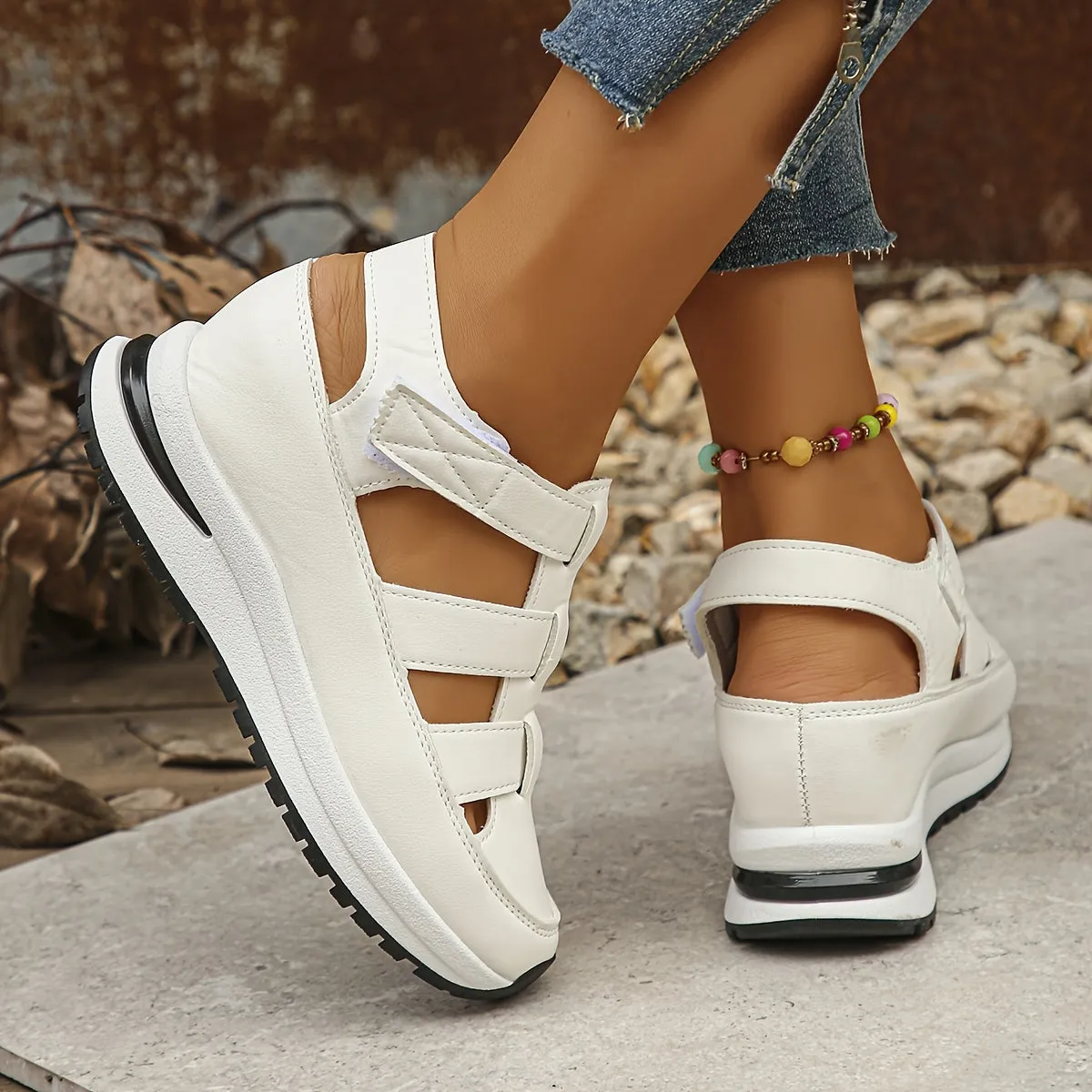 Chanel - Casual leather orthopedic sandals