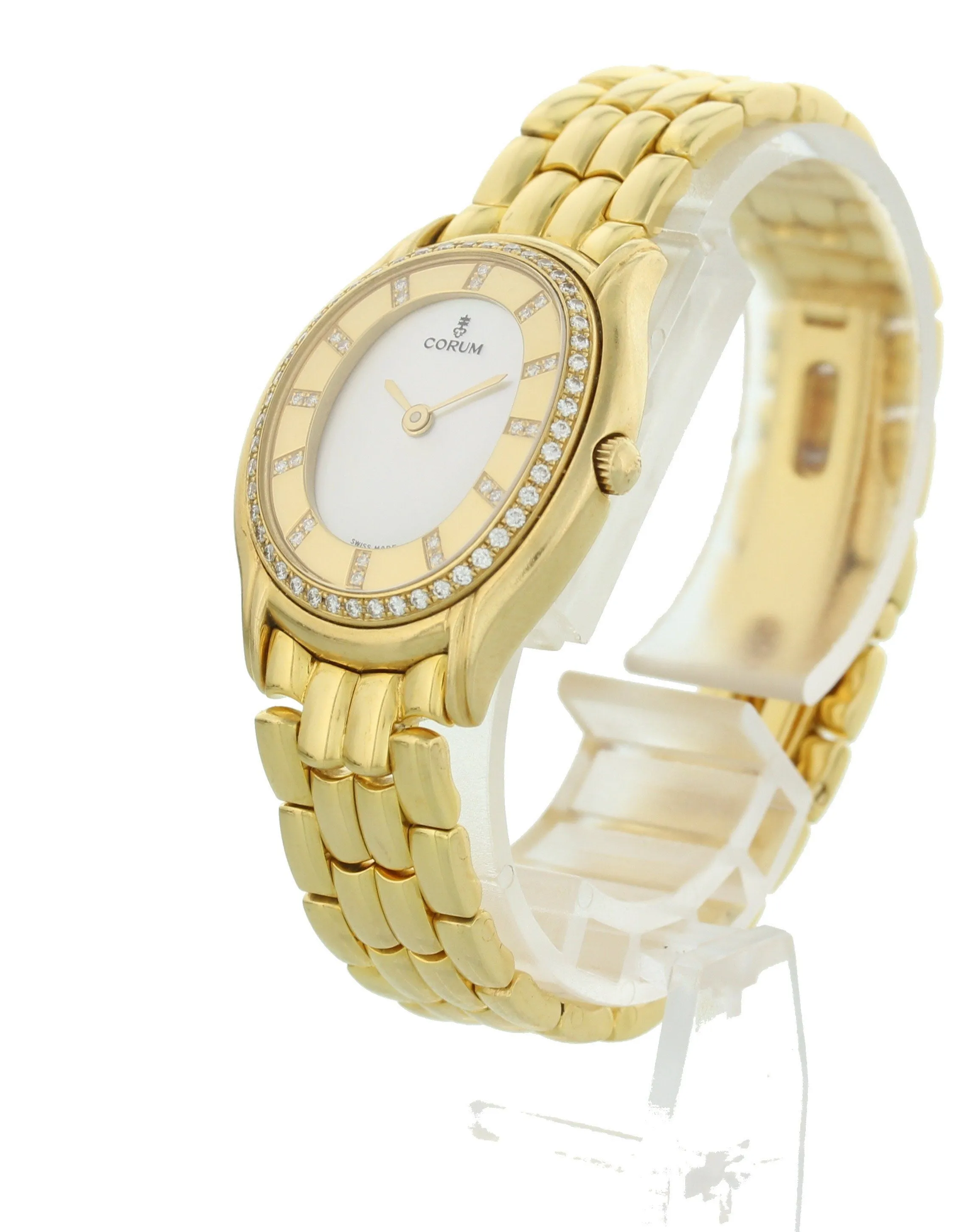 Corum Ovale 585526 18k Yellow Gold