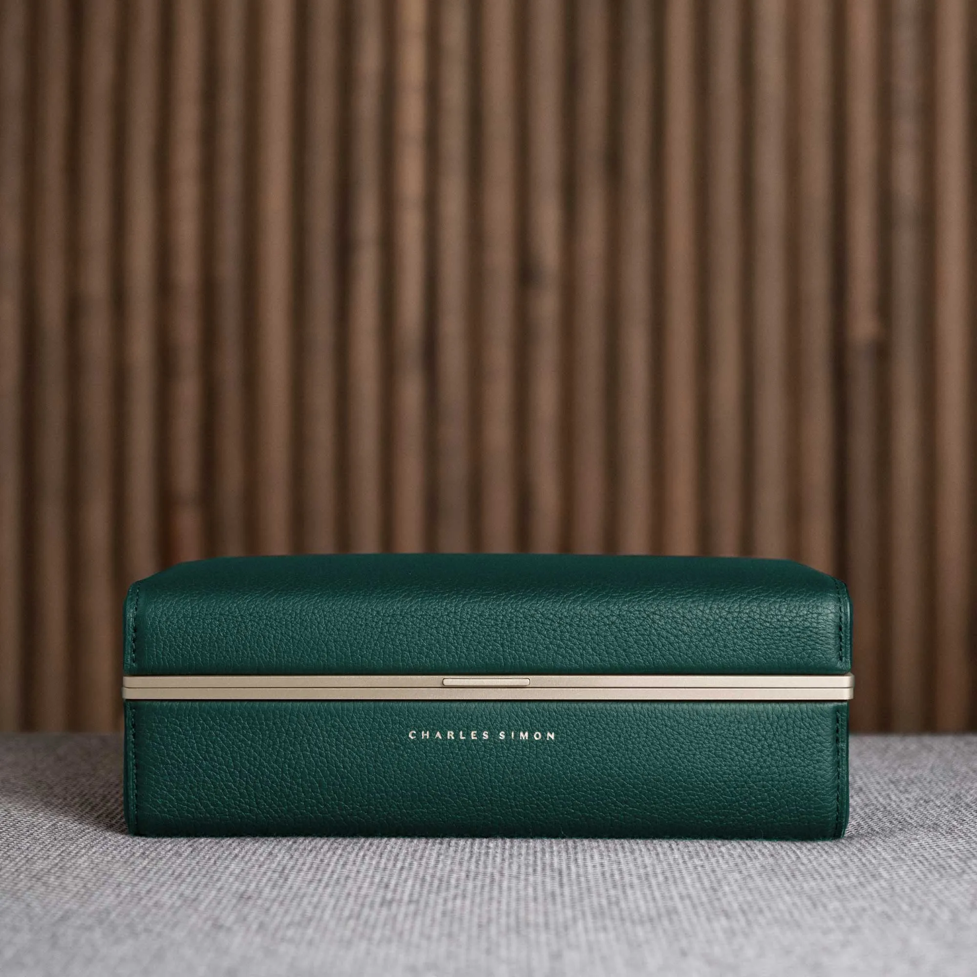 EATON 3 WATCH CASE - EMERALD / CHAMPAGNE
