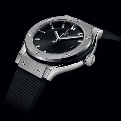 Hublot Classic Fusion Black Dial Women 33mm 581.NX.1470.RX