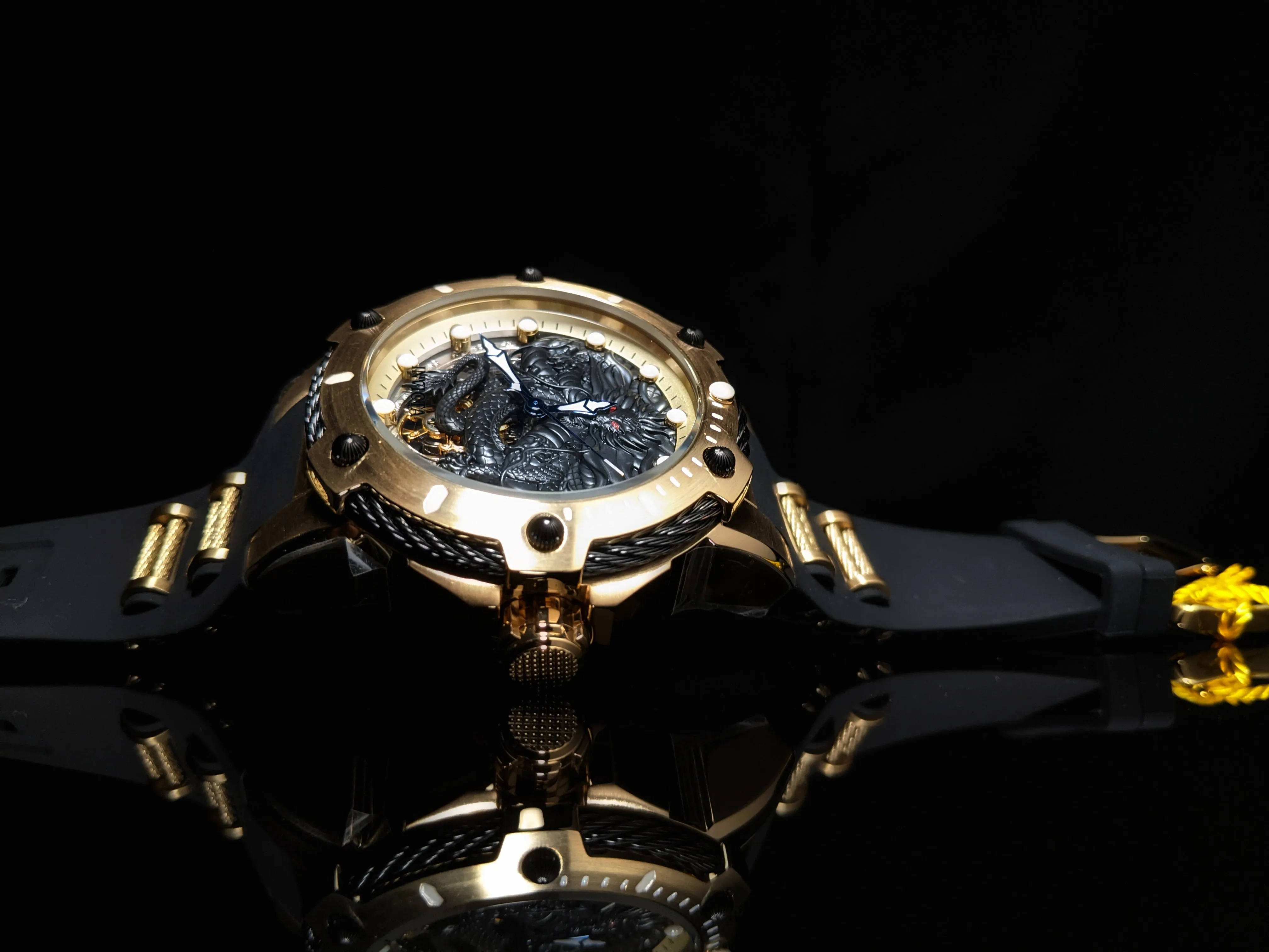 Invicta Dragon Bolt Watch Model 26315 NIB
