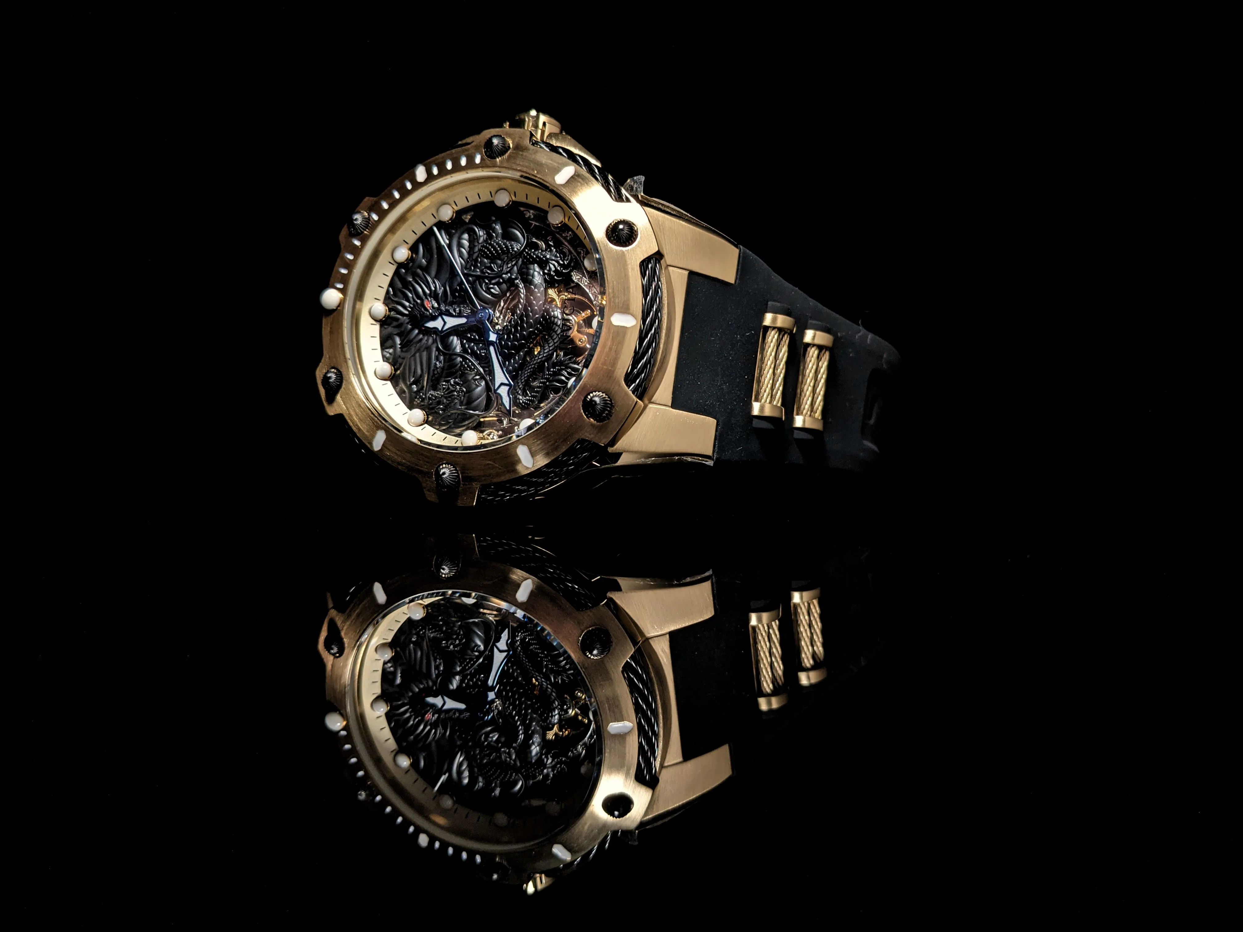 Invicta Dragon Bolt Watch Model 26315 NIB