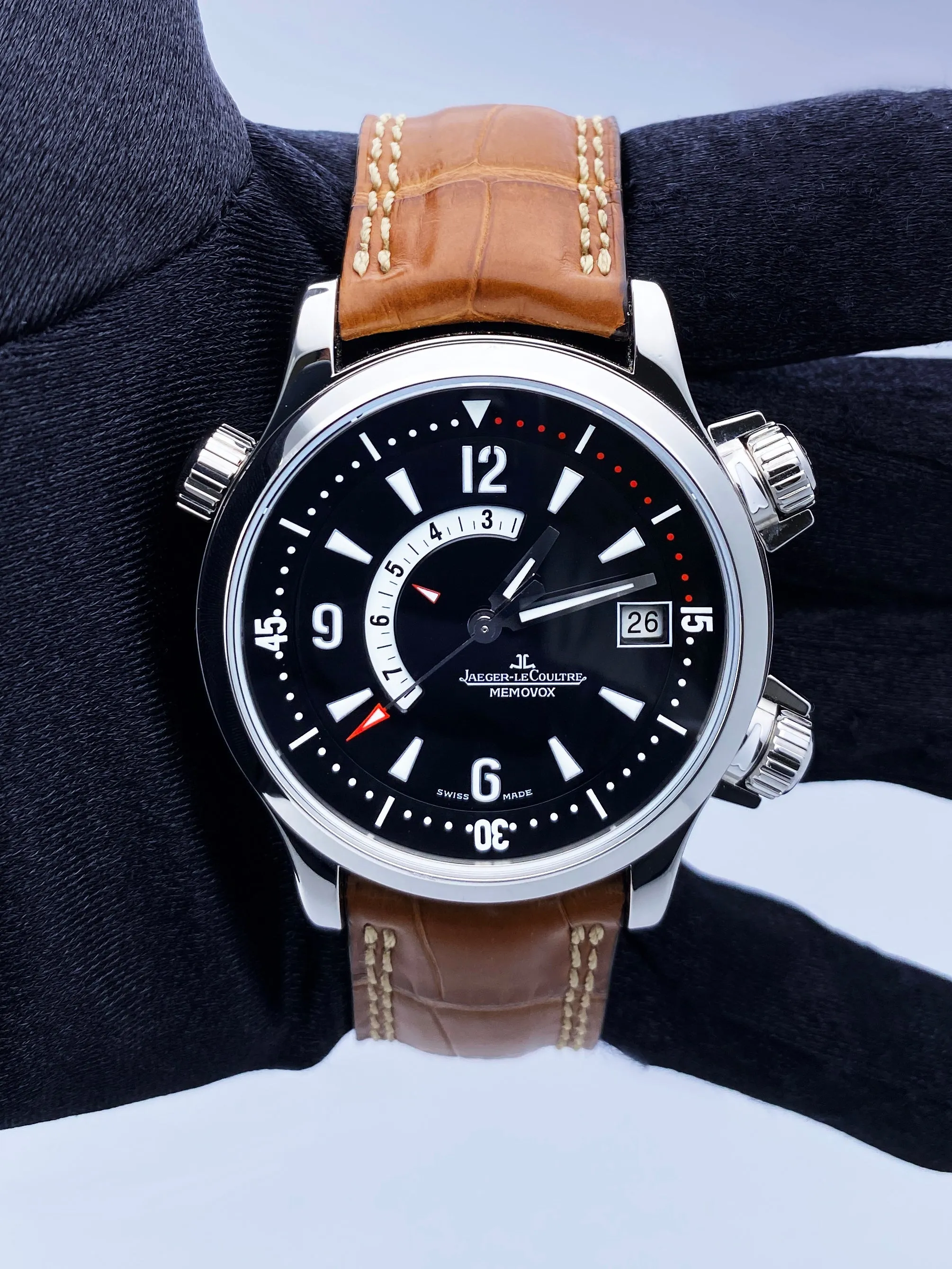 Jaeger-LeCoultre Master Compressor Memovox 146.8.97 Mens Watch Box Papers
