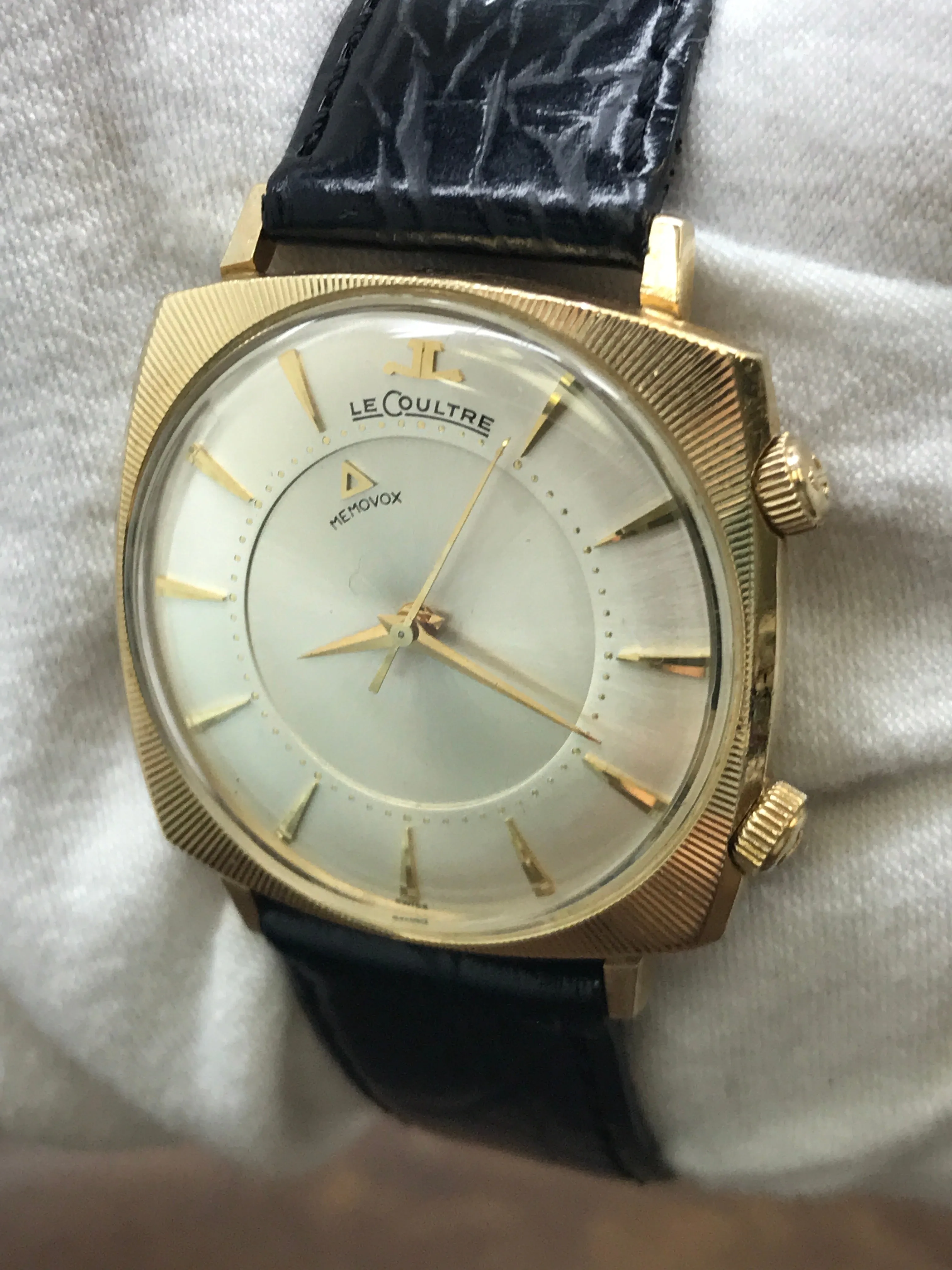 Jaeger-Lecoultre Memovox  2837 Silver Dial Manual winding Men's Watch