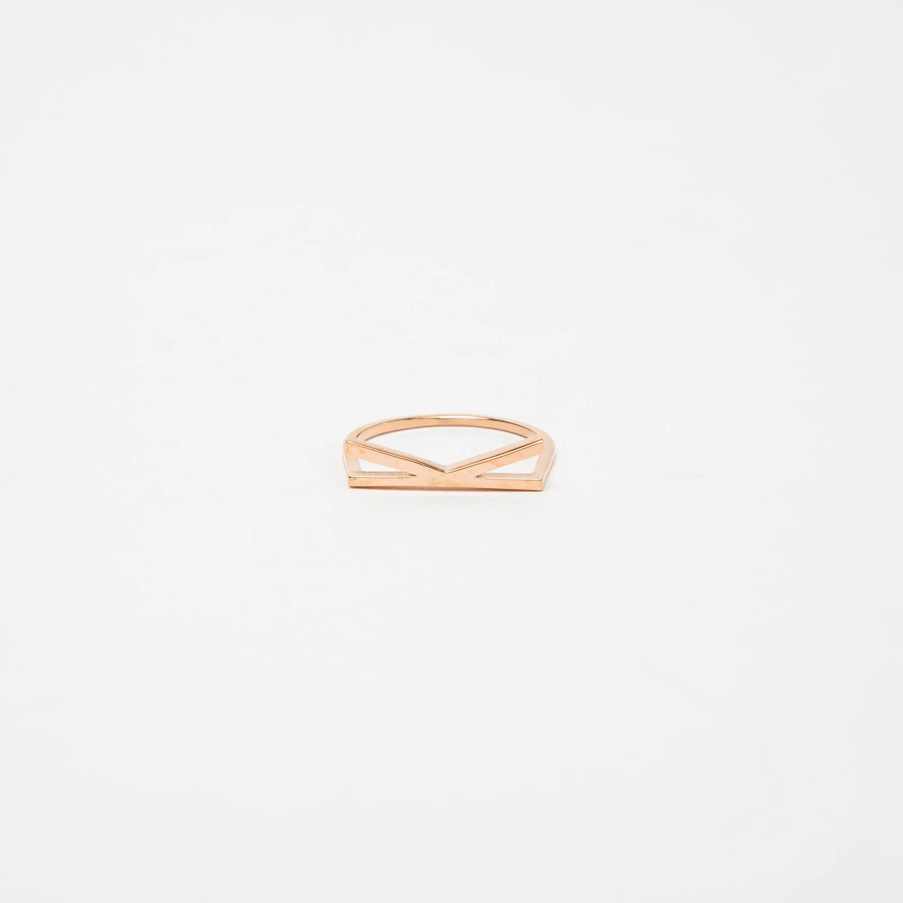 KWIT | 14K ROSE GOLD LETTER K RING
