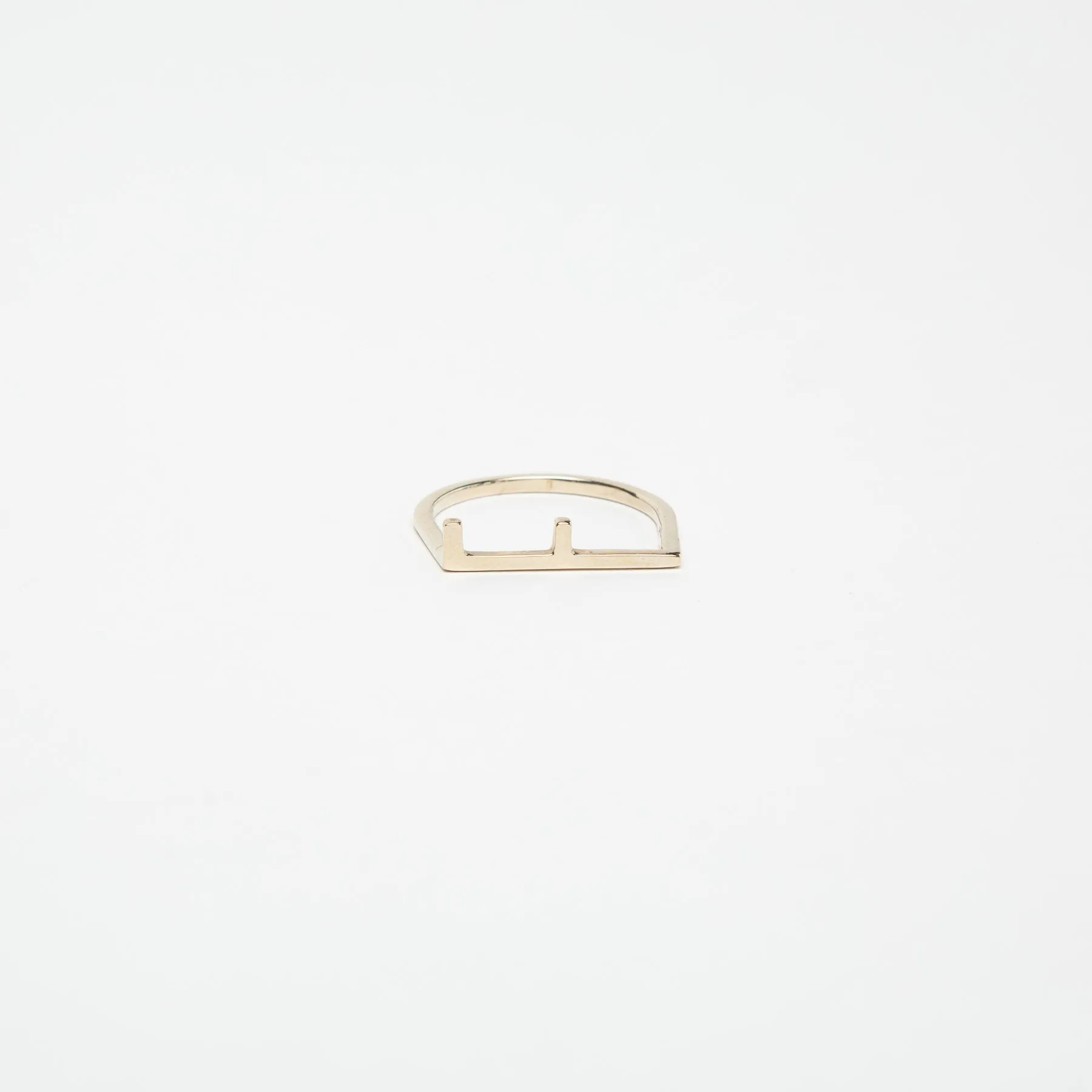 KWIT | 14K WHITE GOLD LETTER F RING