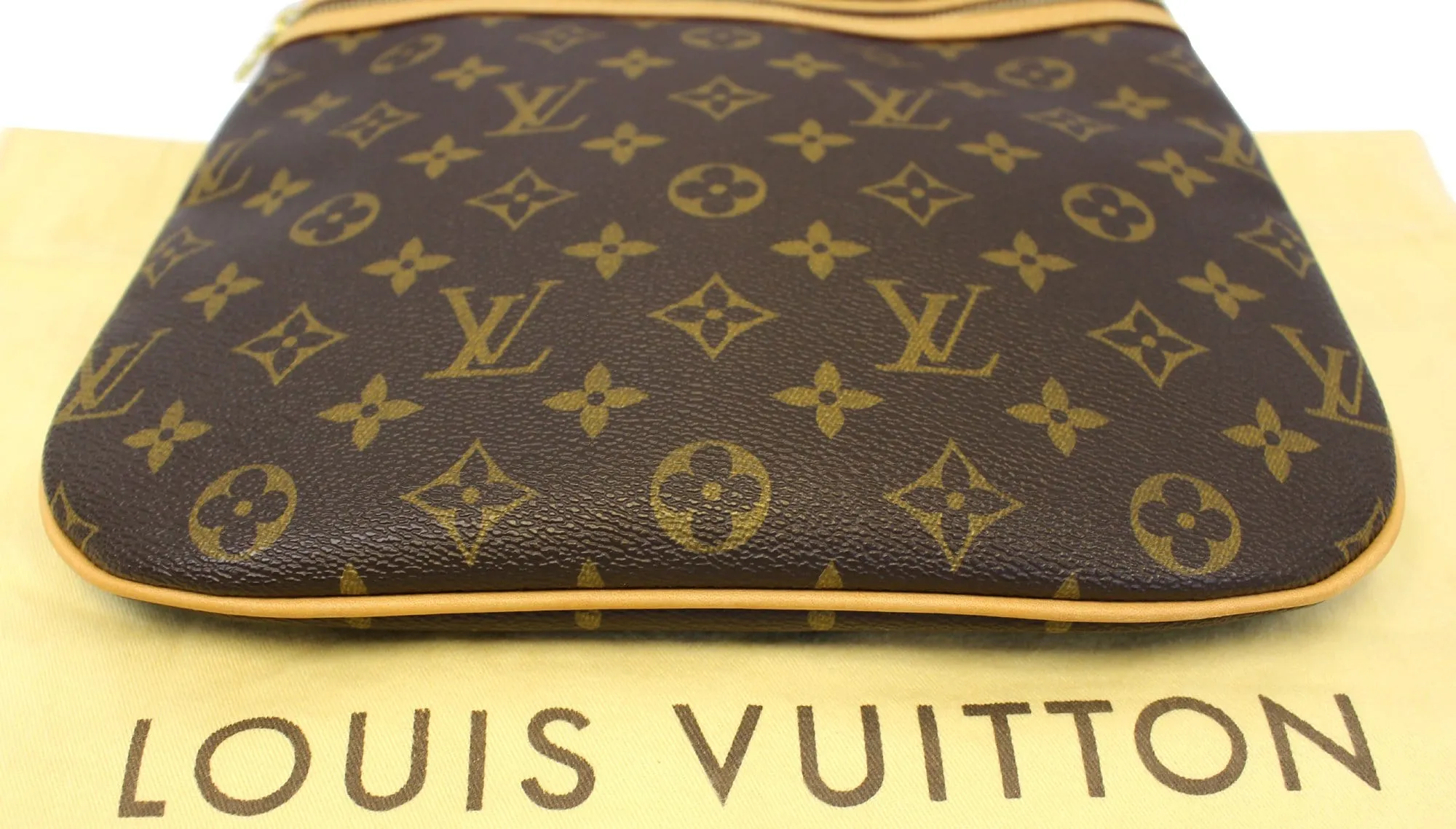 LOUIS VUITTON Monogram Canvas Pochette Bosphore Crossbody Bag
