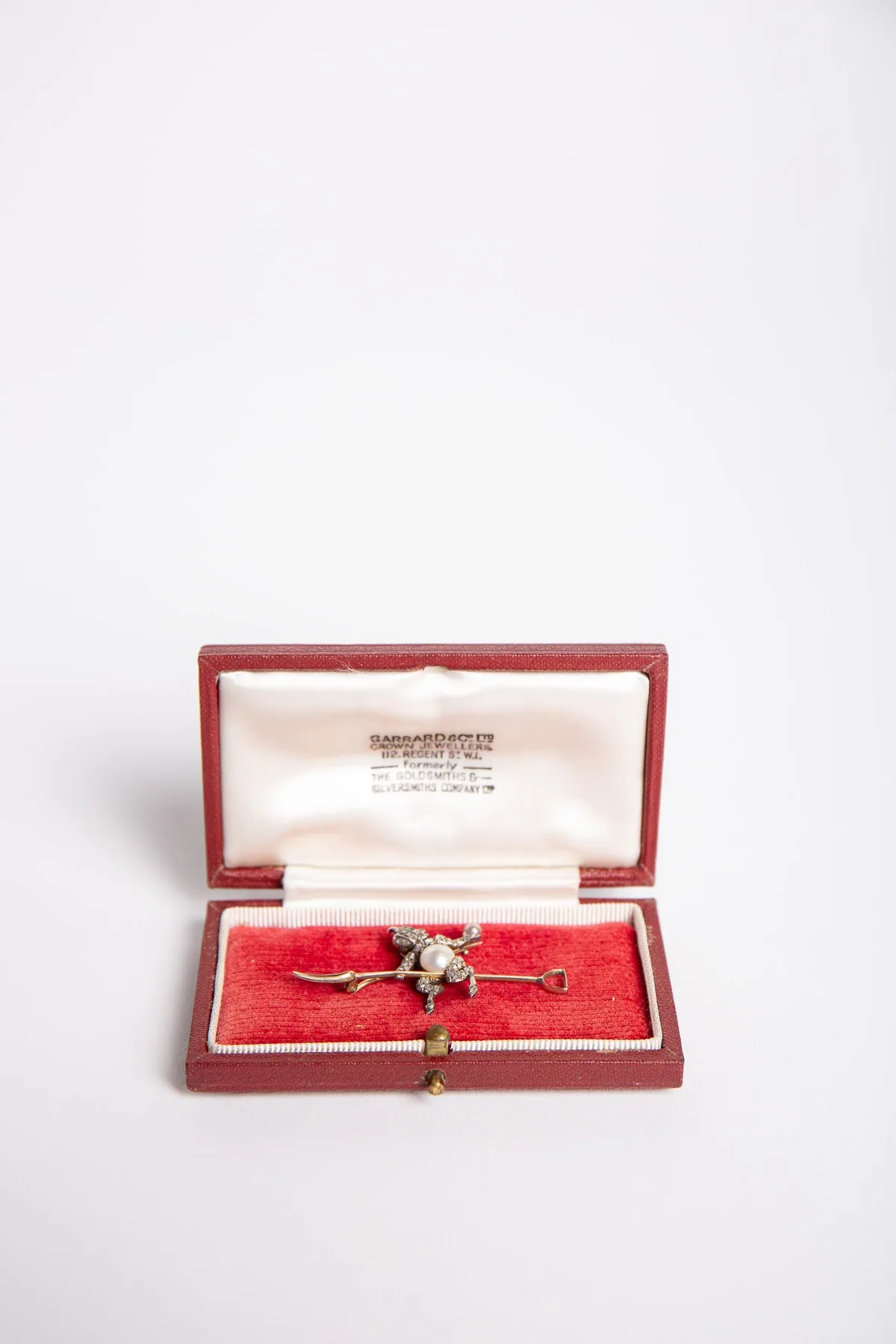 MAXFIELD PRIVATE COLLECTION | VINTAGE DEVIL PIN