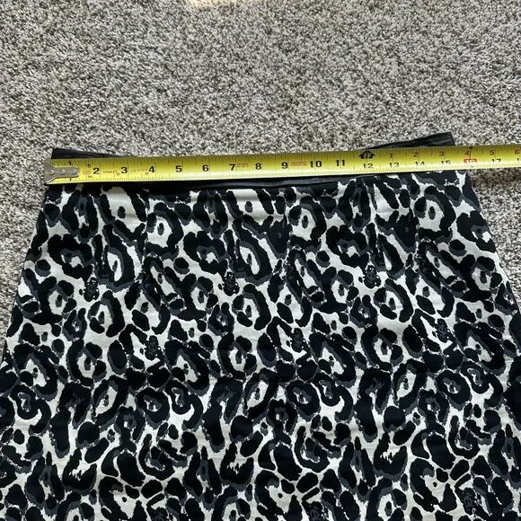 Milly black &amp; cream animal print pencil skirt size 10