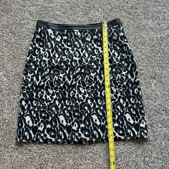 Milly black &amp; cream animal print pencil skirt size 10