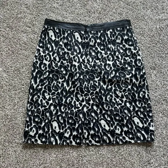 Milly black &amp; cream animal print pencil skirt size 10