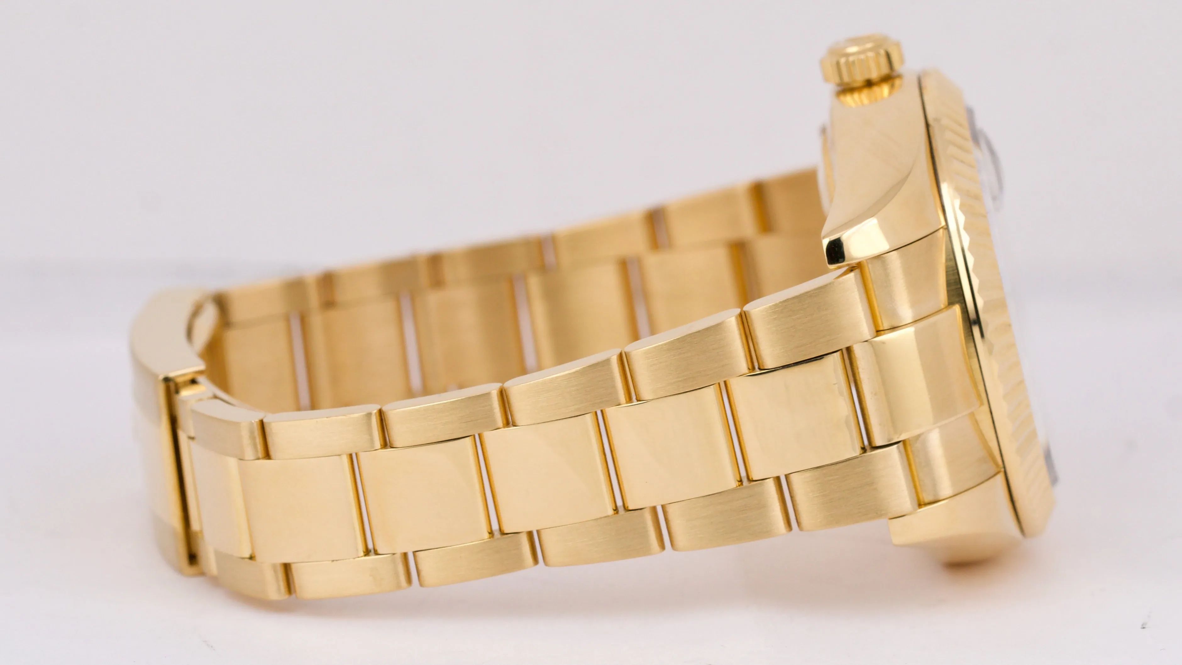 MINT Rolex Sky-Dweller CHAMPAGNE ARABIC 18K Yellow Gold Oyster 42mm Watch 326938