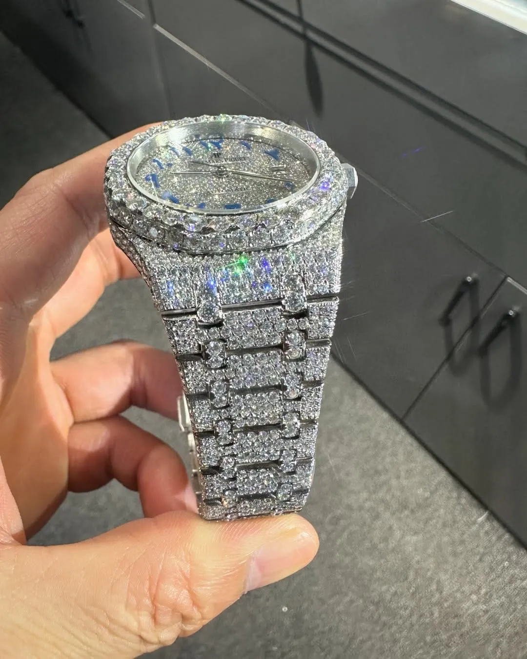 MOISSANITE AP WATCH | AUDEMARS PIGUET ROYALOAK BUSTDOWN W 209