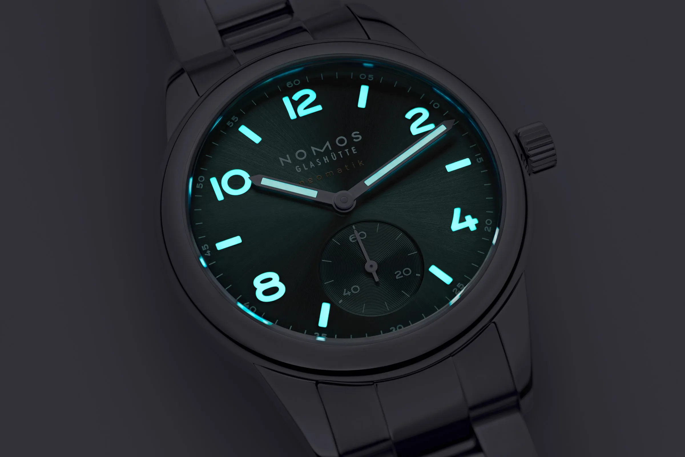 NOMOS Glashütte Club Sport neomatik Petrol