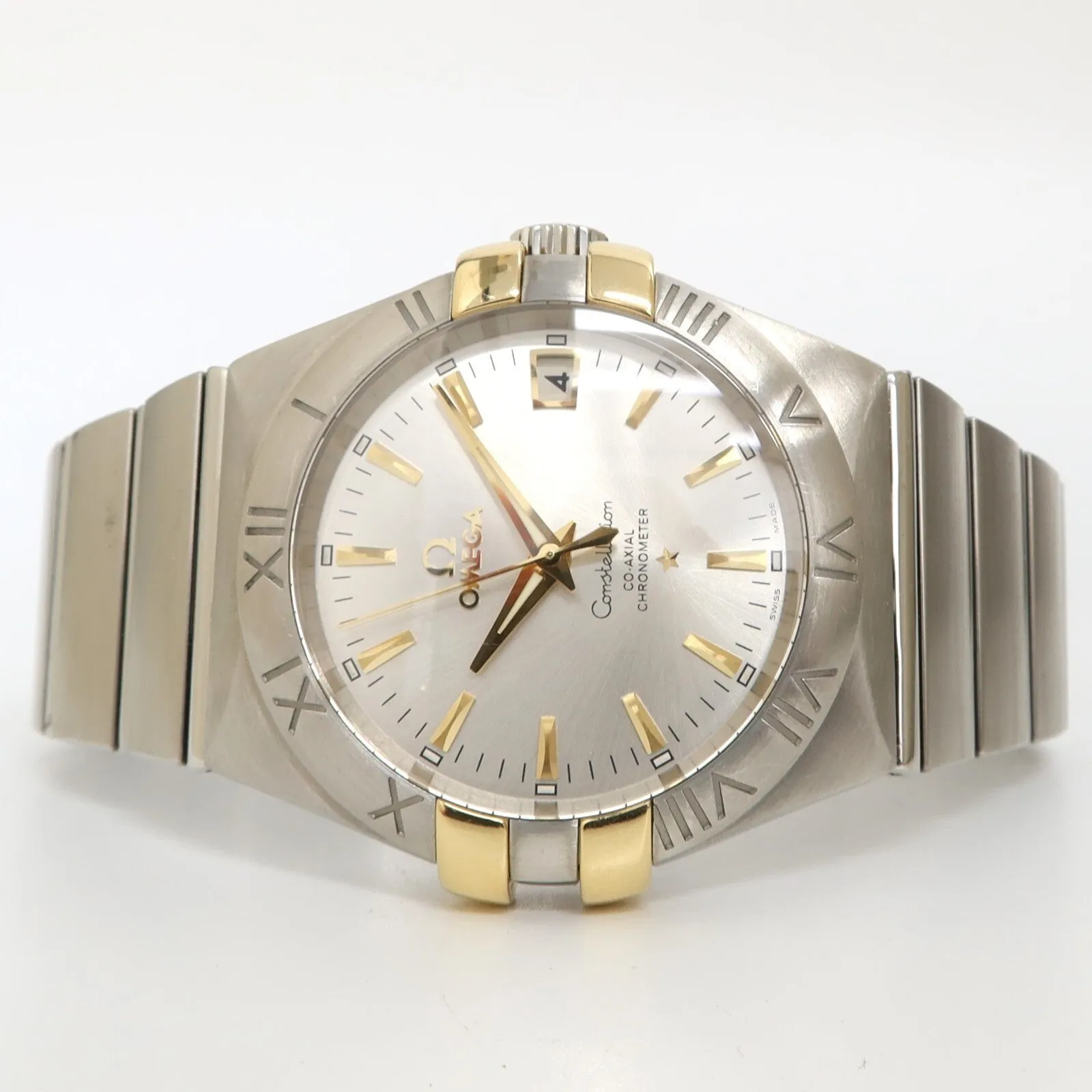 Omega Constellation Co-Axial Silver 18kt Yellow Gold & Steel 123.20.35.20.004