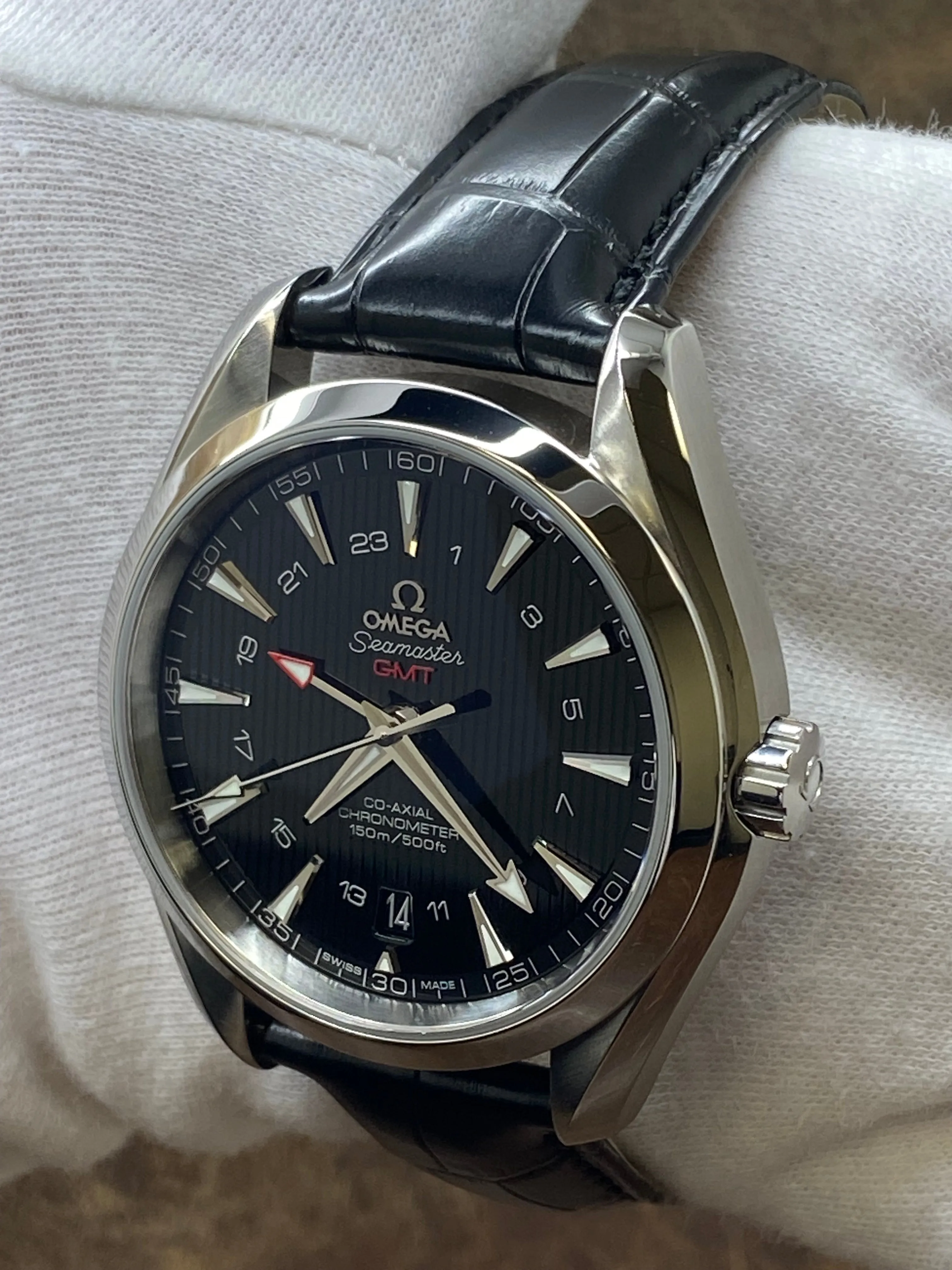 Omega Seamaster Aqua Terra 150m GMT 231.13.43.22.01.001  Black Dial Automatic Men's Watch