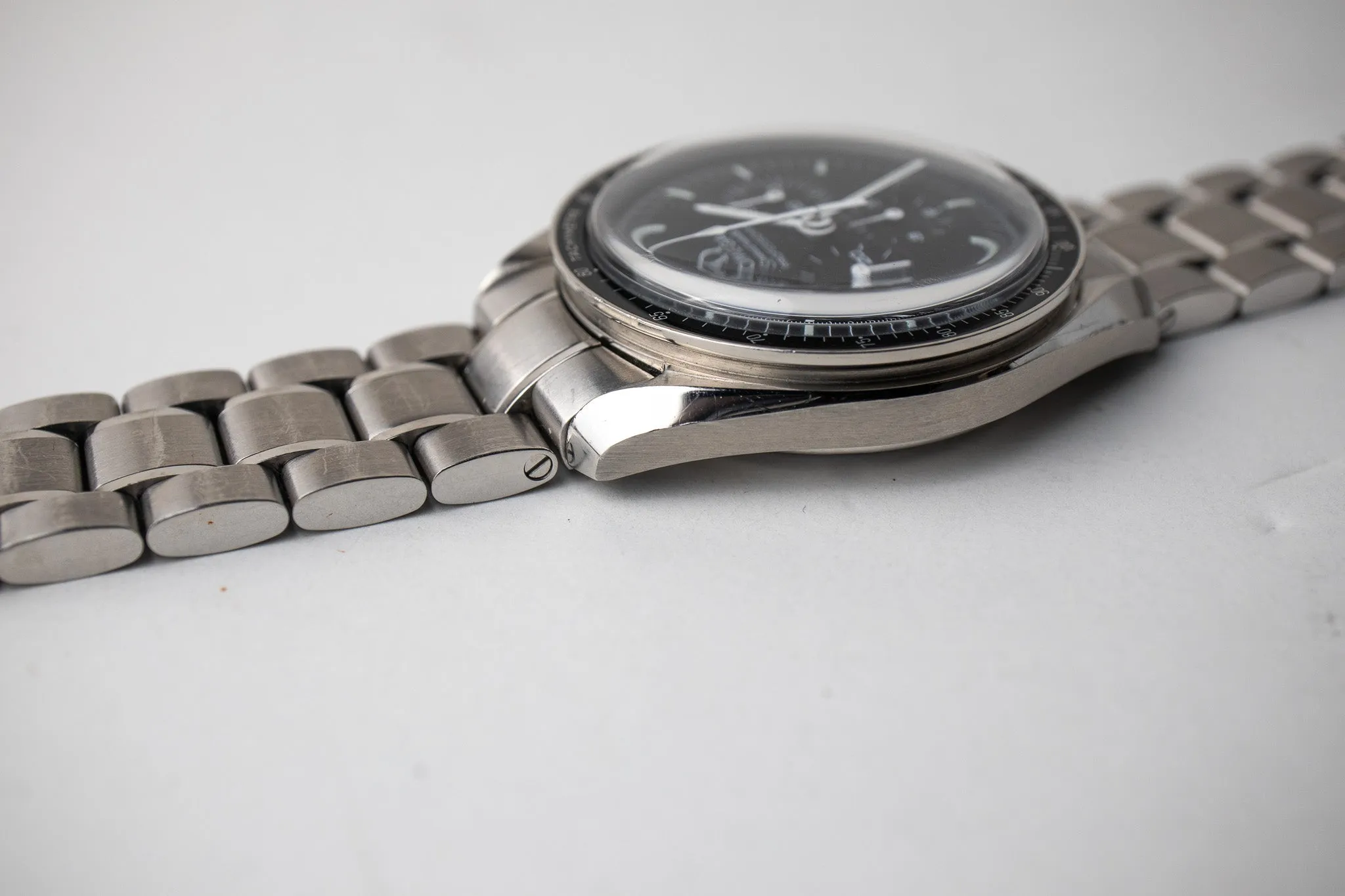 Omega Speedmaster Hesalite 311.30.42.30.01.005