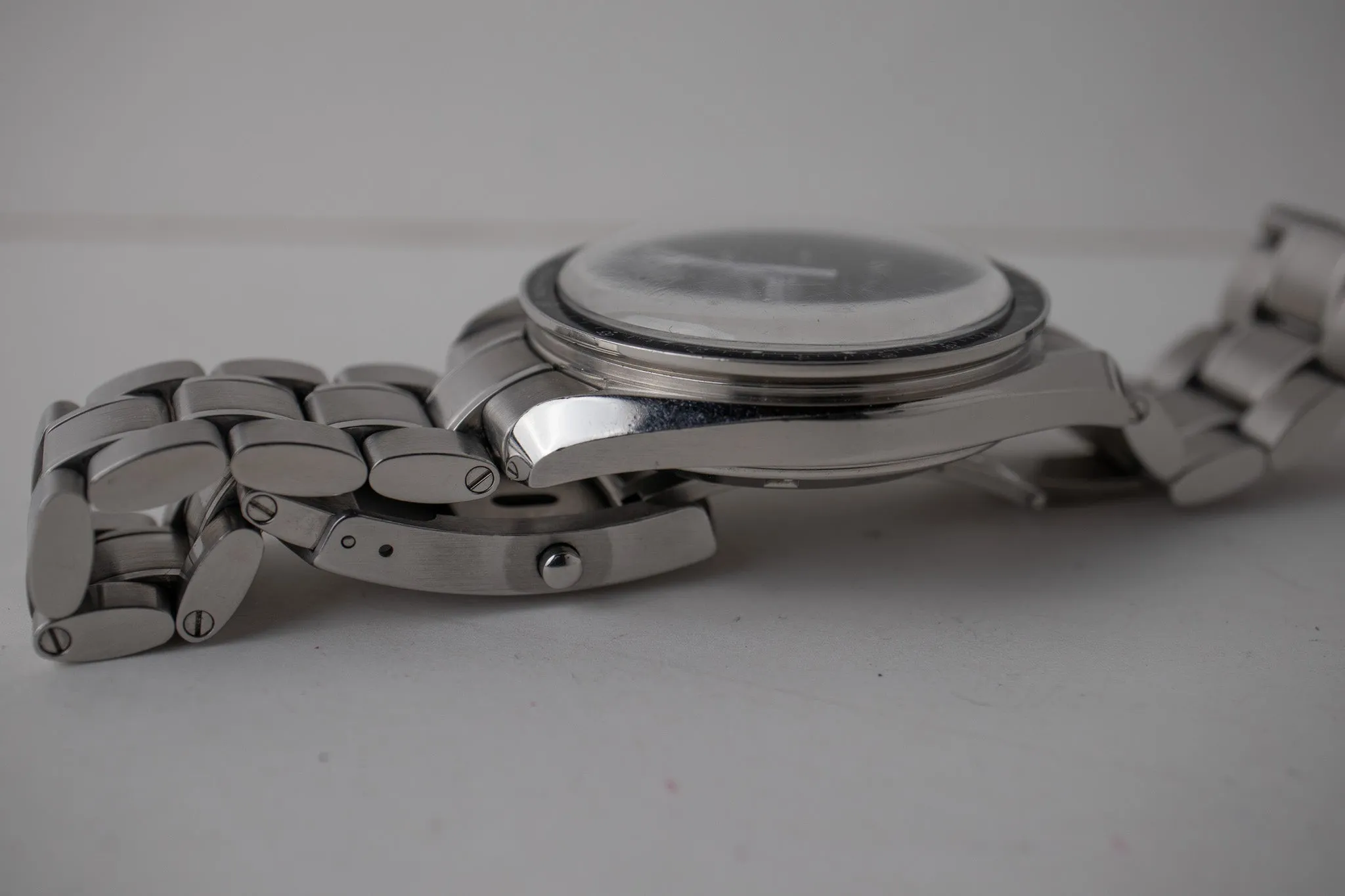Omega Speedmaster Hesalite 311.30.42.30.01.005