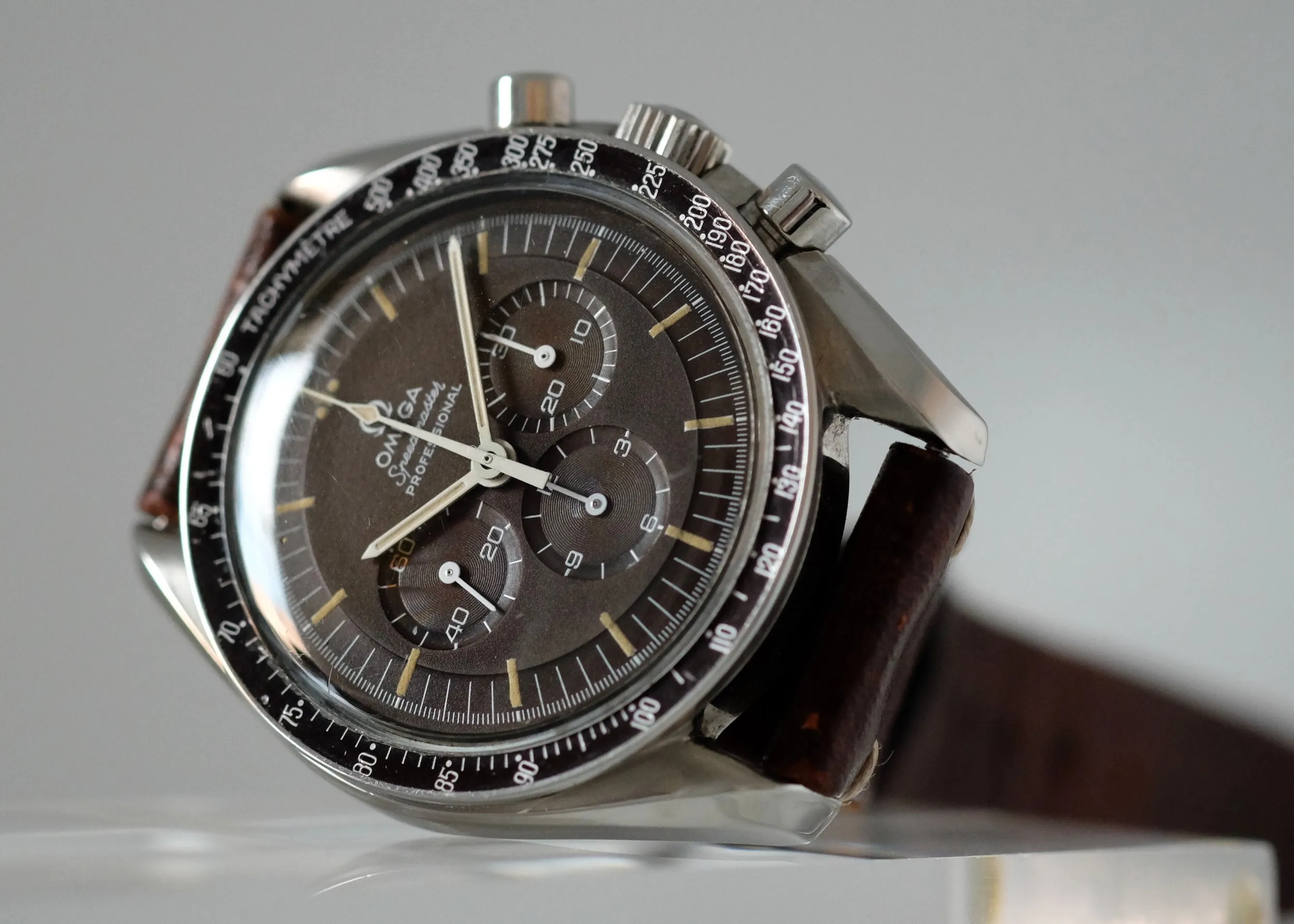 Omega Speedmaster Professional with Tropical Dial Ref. 145.022.69 ST