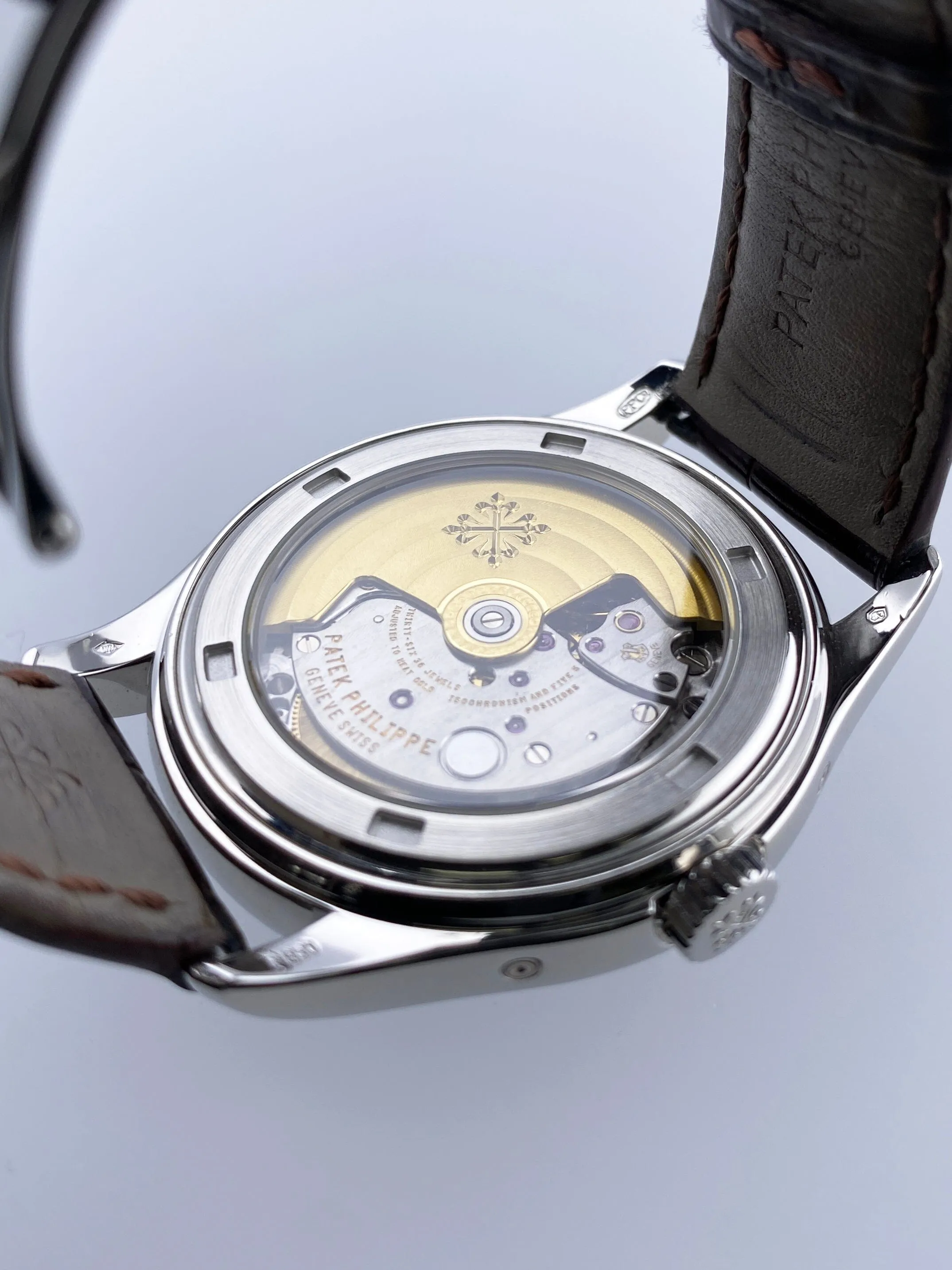 Patek Philippe Annual Calendar 5146P Mens Watch