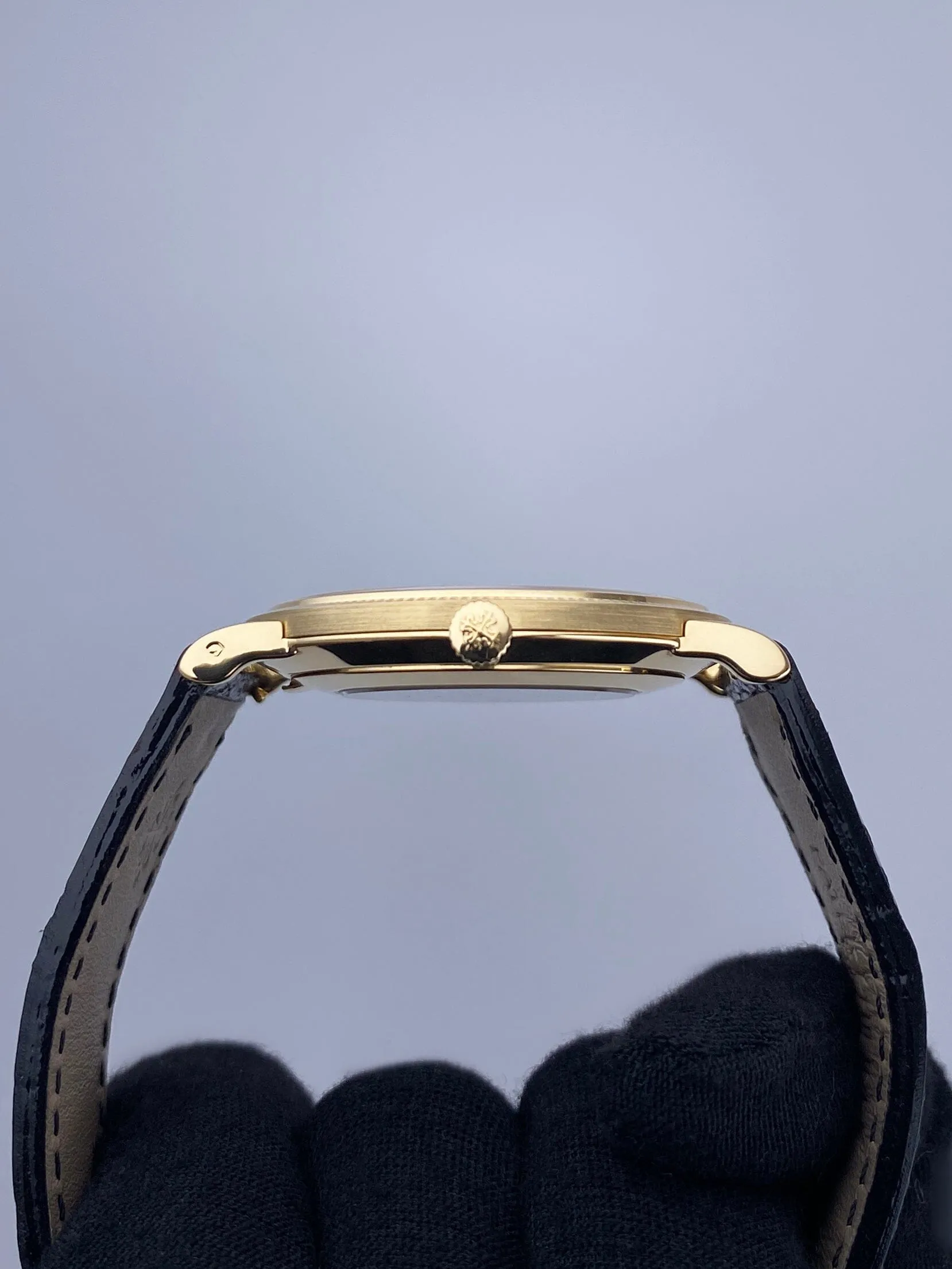 Patek Philippe Calatrava 5119J 18K Yellow Gold Mens Watch