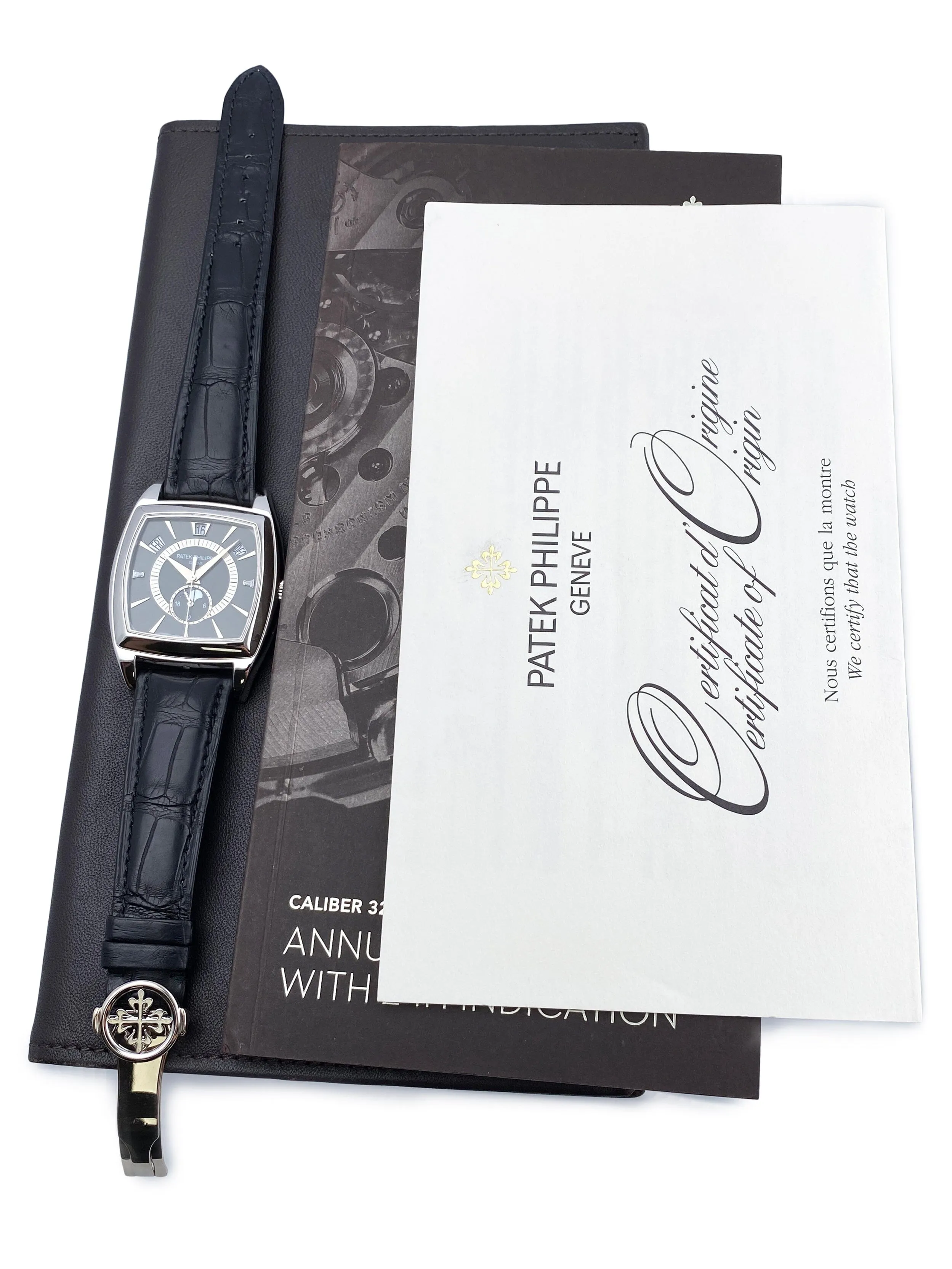 Patek Philippe Gondolo Calendario 5135P Gray Dial Mens Watch Box Papers
