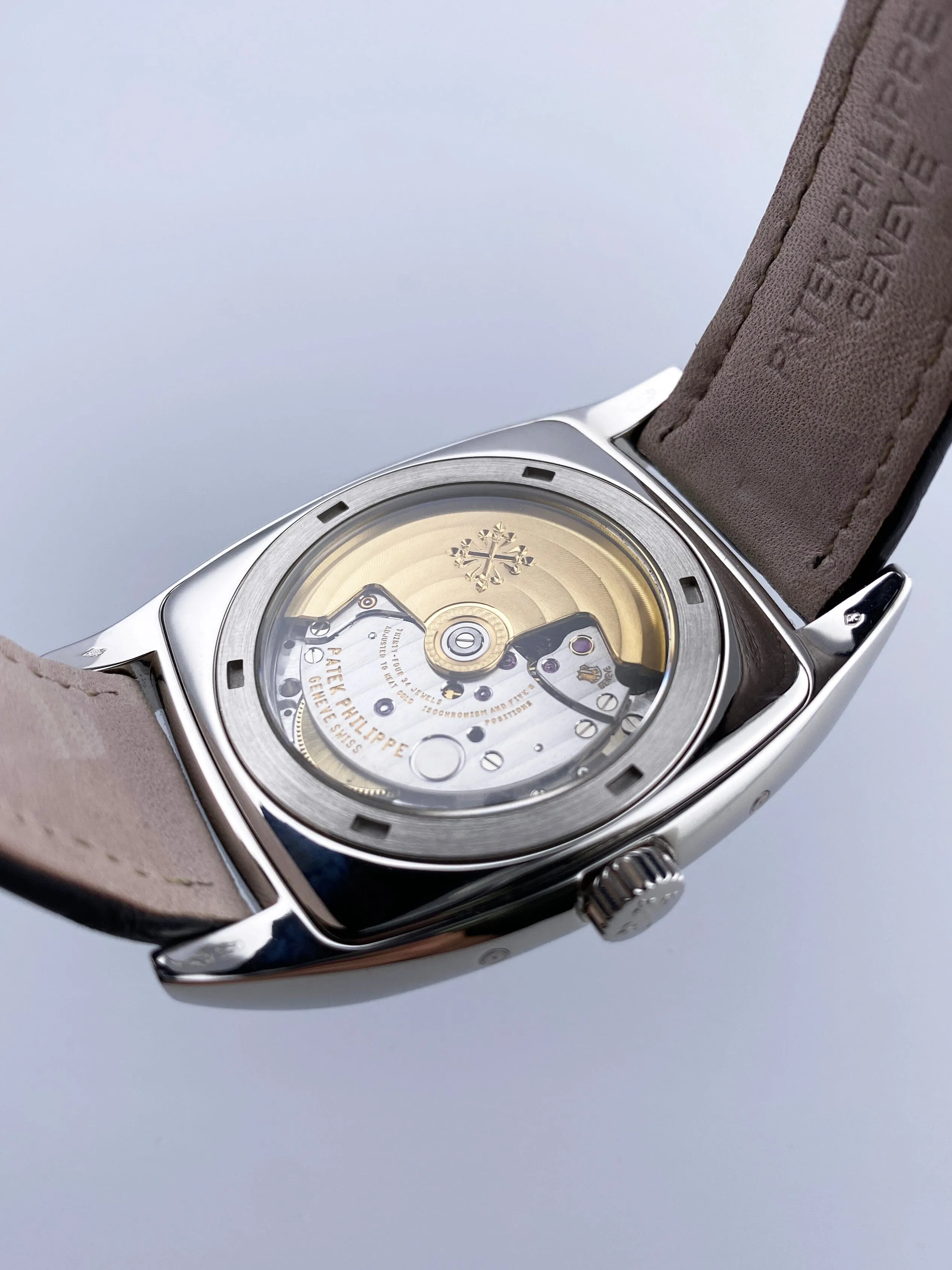 Patek Philippe Gondolo Calendario 5135P Gray Dial Mens Watch Box Papers