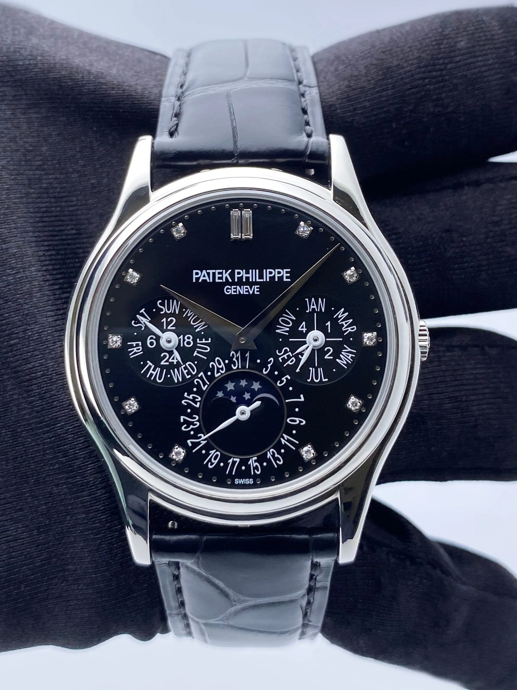 Patek Philippe Grand Complications 5140P Black Dial Watch Box Papers
