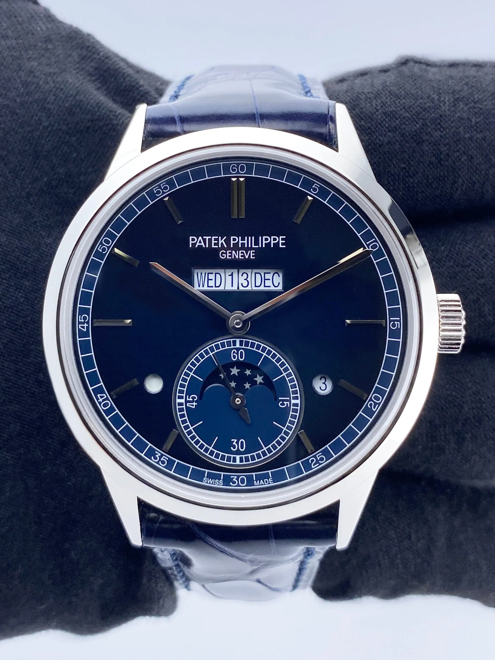 Patek Philippe Grand Complications 5236P Perpetual Calendar Mens Watch Box Papers