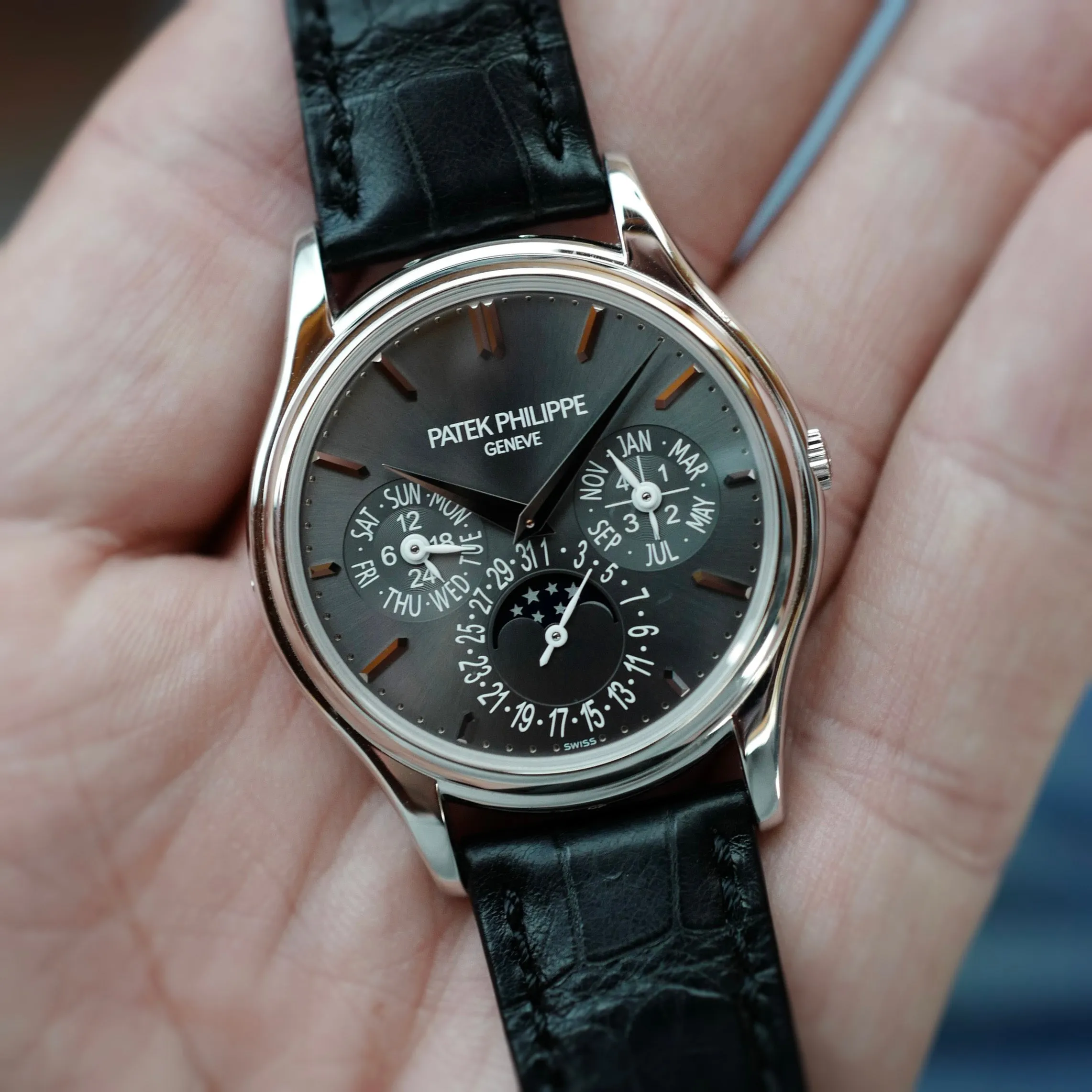 Patek Philippe Platinum Perpetual Calendar Watch Ref. 5140 (New Arrival)