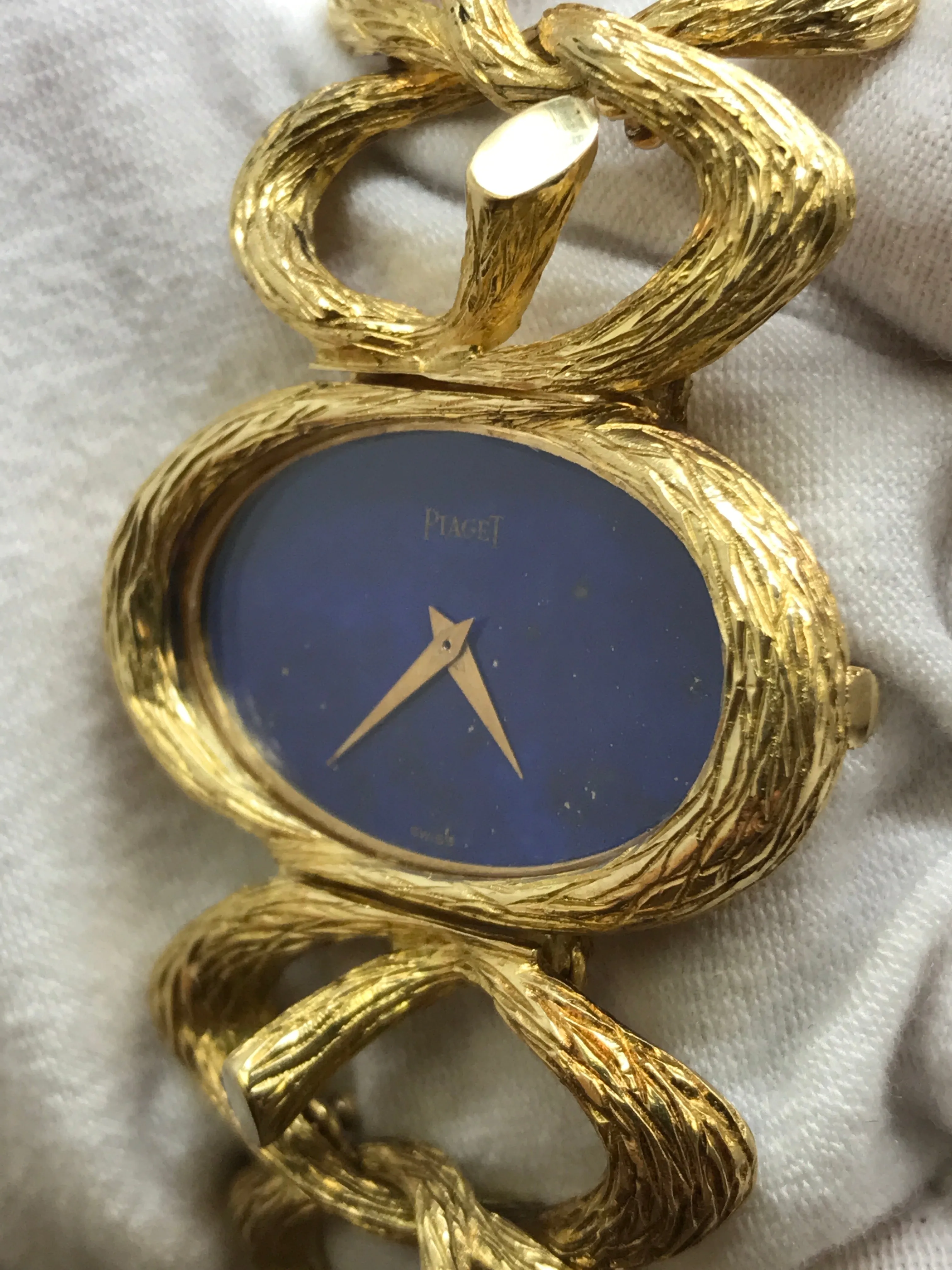 Piaget Esclave 9850 D 71 Lapis Lazuli Dial Manual Wind Women's Watch