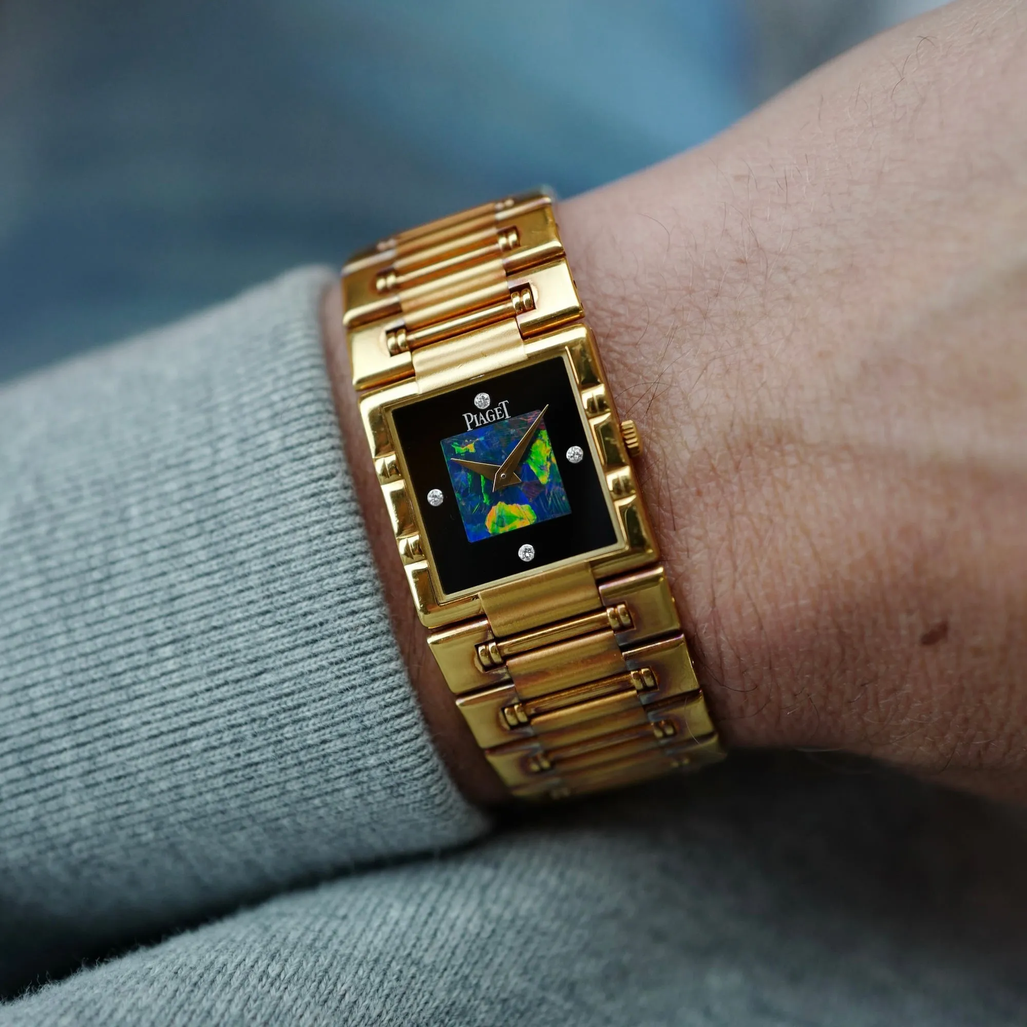 Piaget Yellow Gold Dancer Opal and Onyx Ref. 80317
