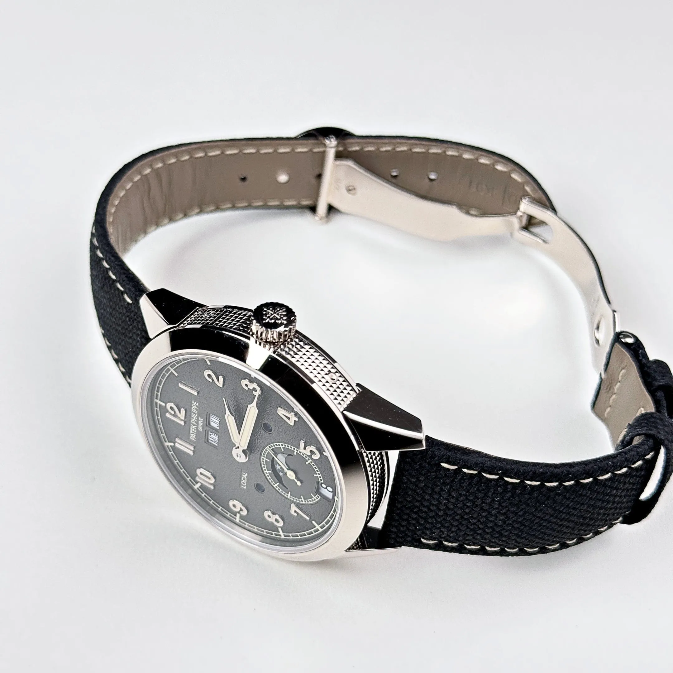 PP Luxury Watches Complications 5326G-001 White Gold Grey Dial (2024)