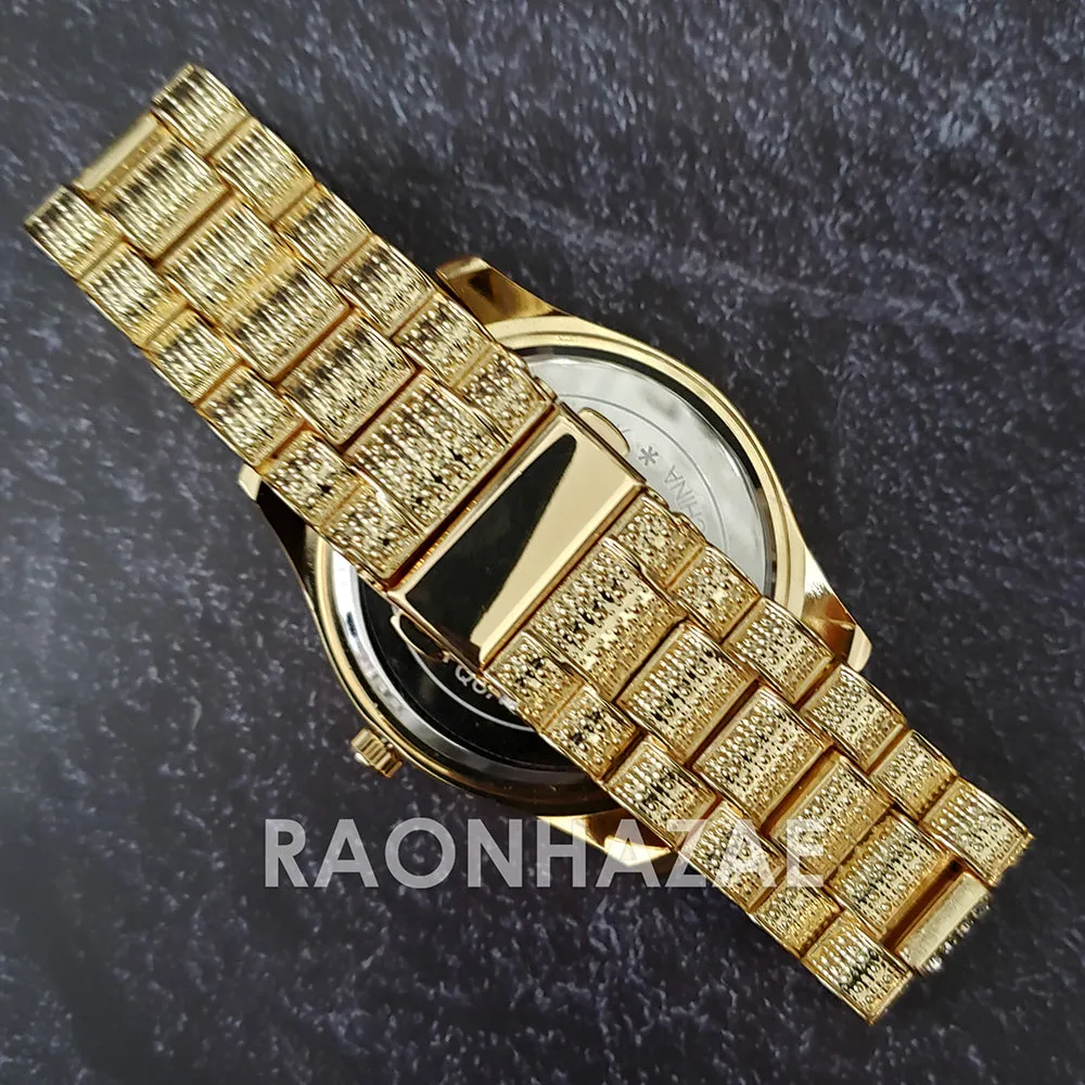 Raonhazae Hip Hop Iced Lab Diamond 14K De La Soul Gold Plated Black Face Watch with Stones