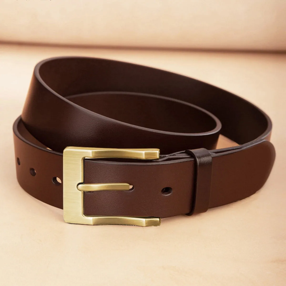 Retro casual leather belt